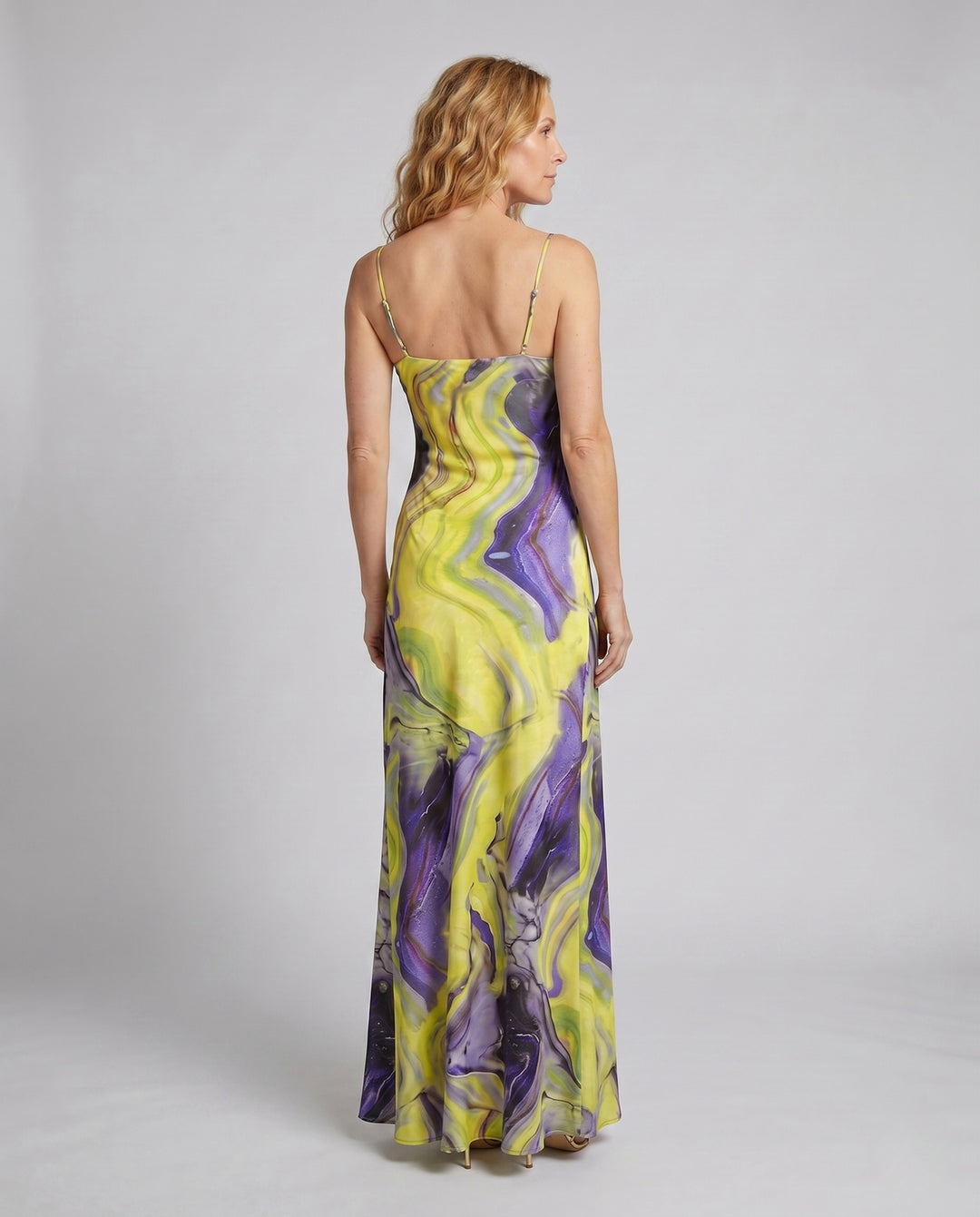 Product 15654623609162 - back_view