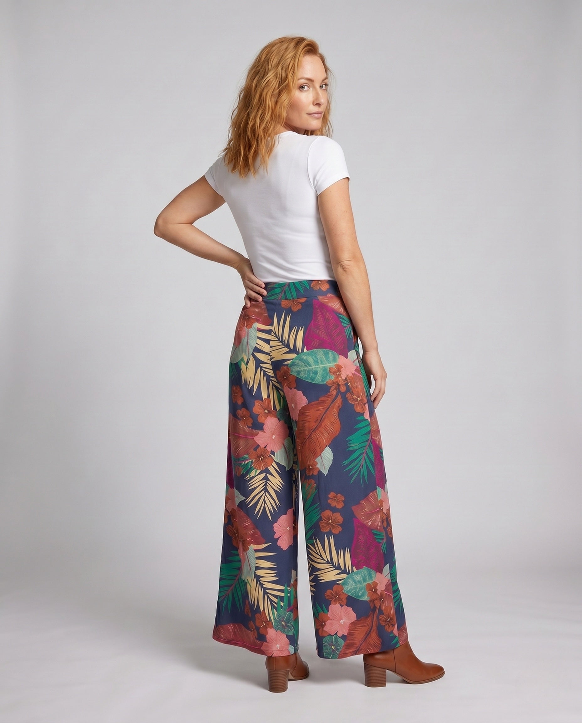 Product 15654624035146 - back_view