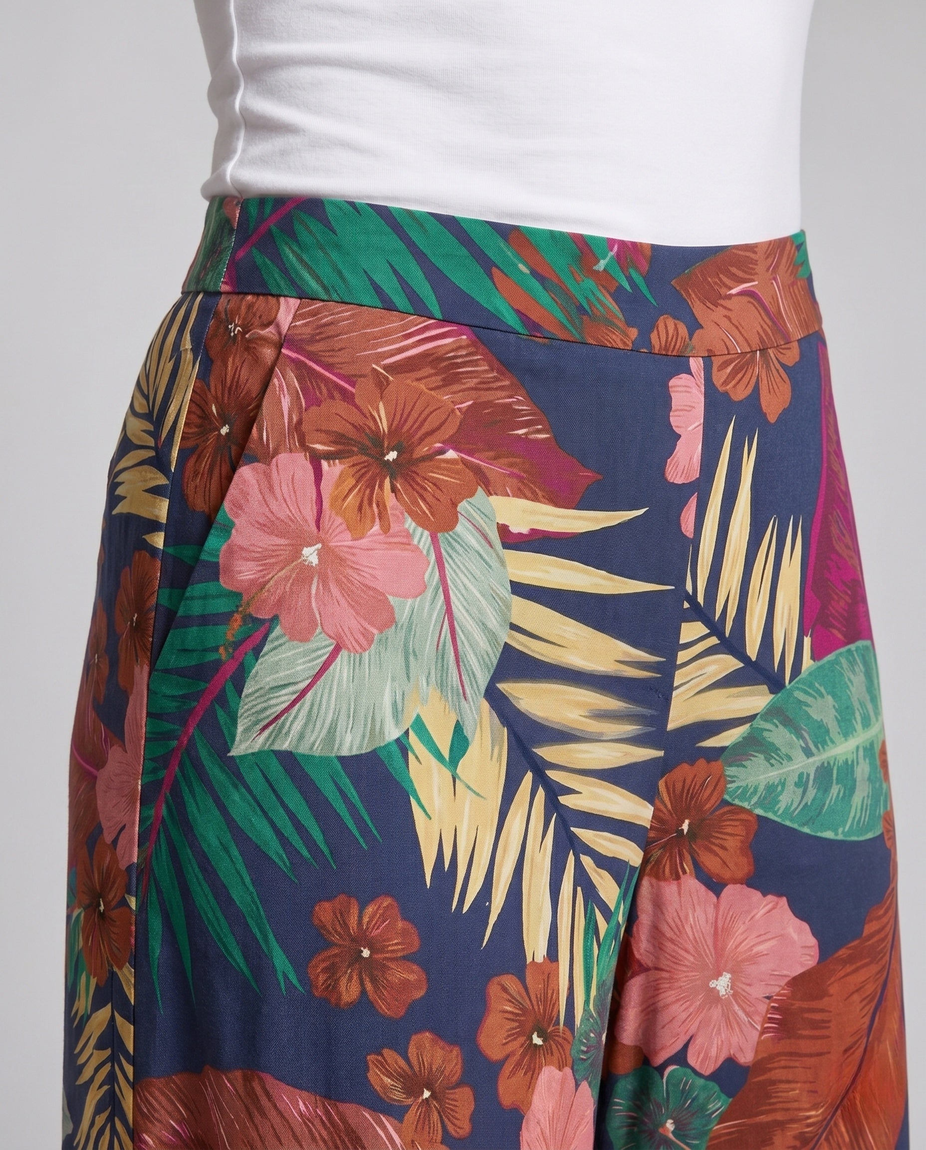 Product 15654624035146 - close_up_detail