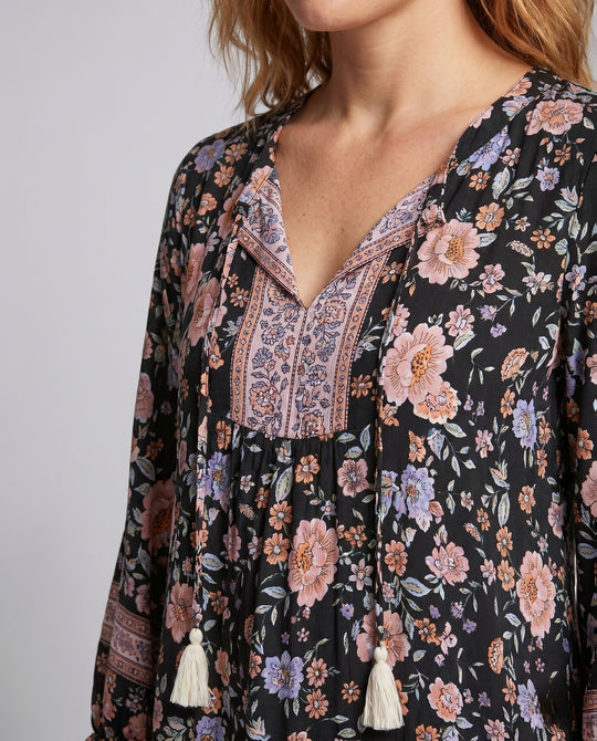 Product 15654624264522 - close_up_detail