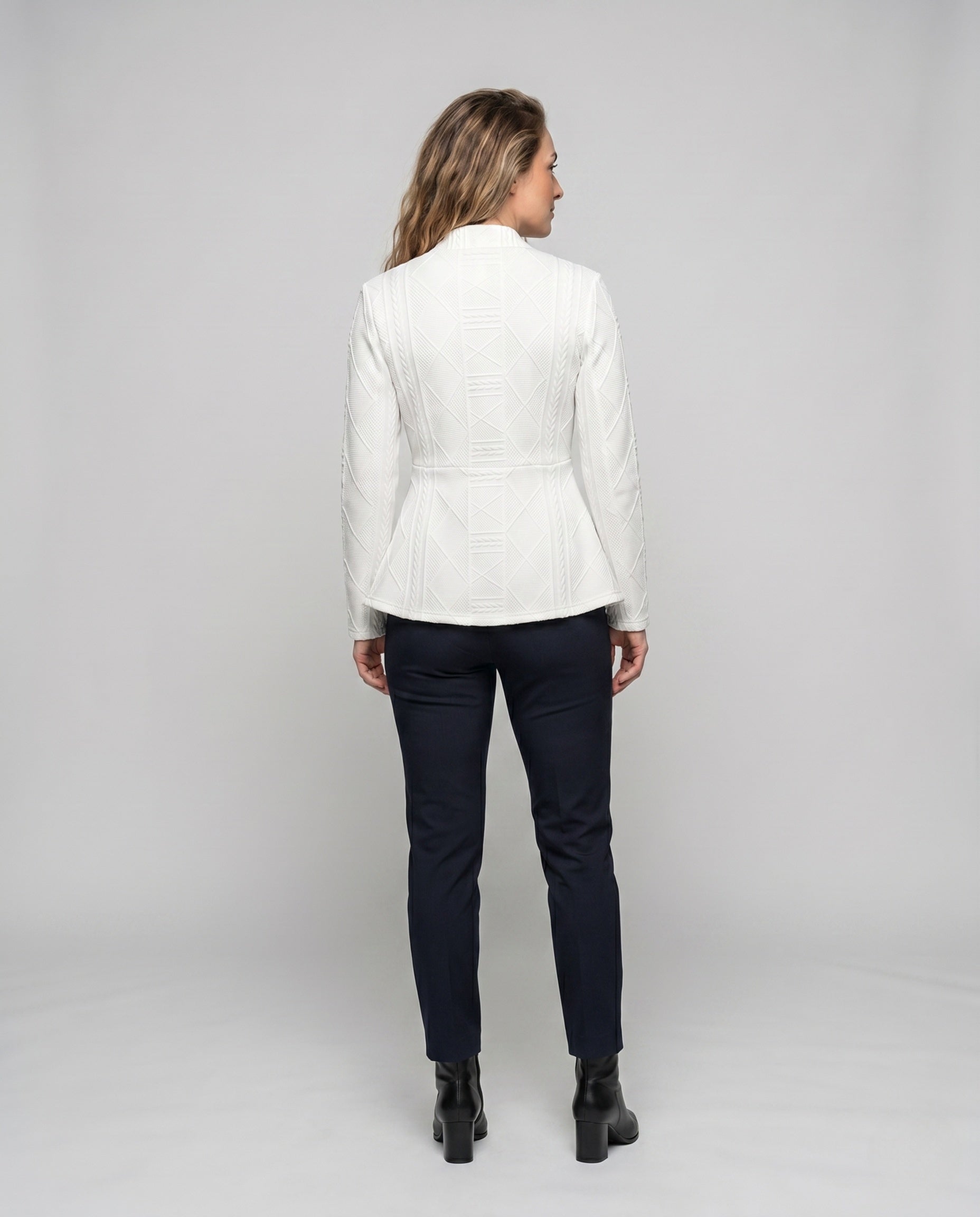 Product 15654625247562 - back_view