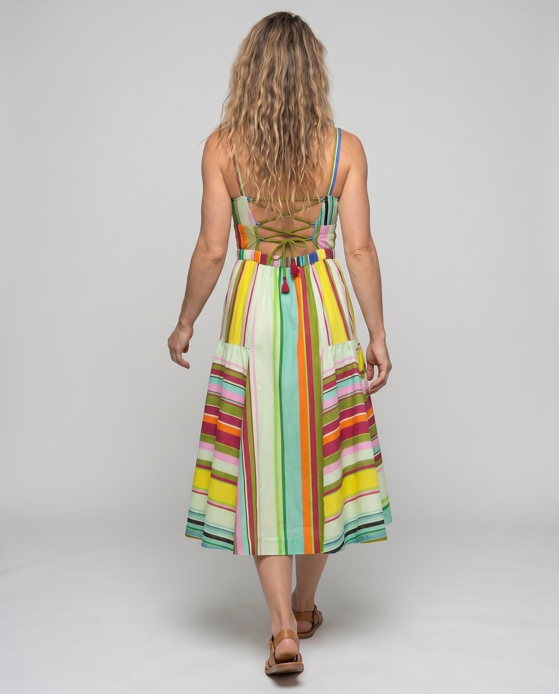Product 15654625411402 - back_view