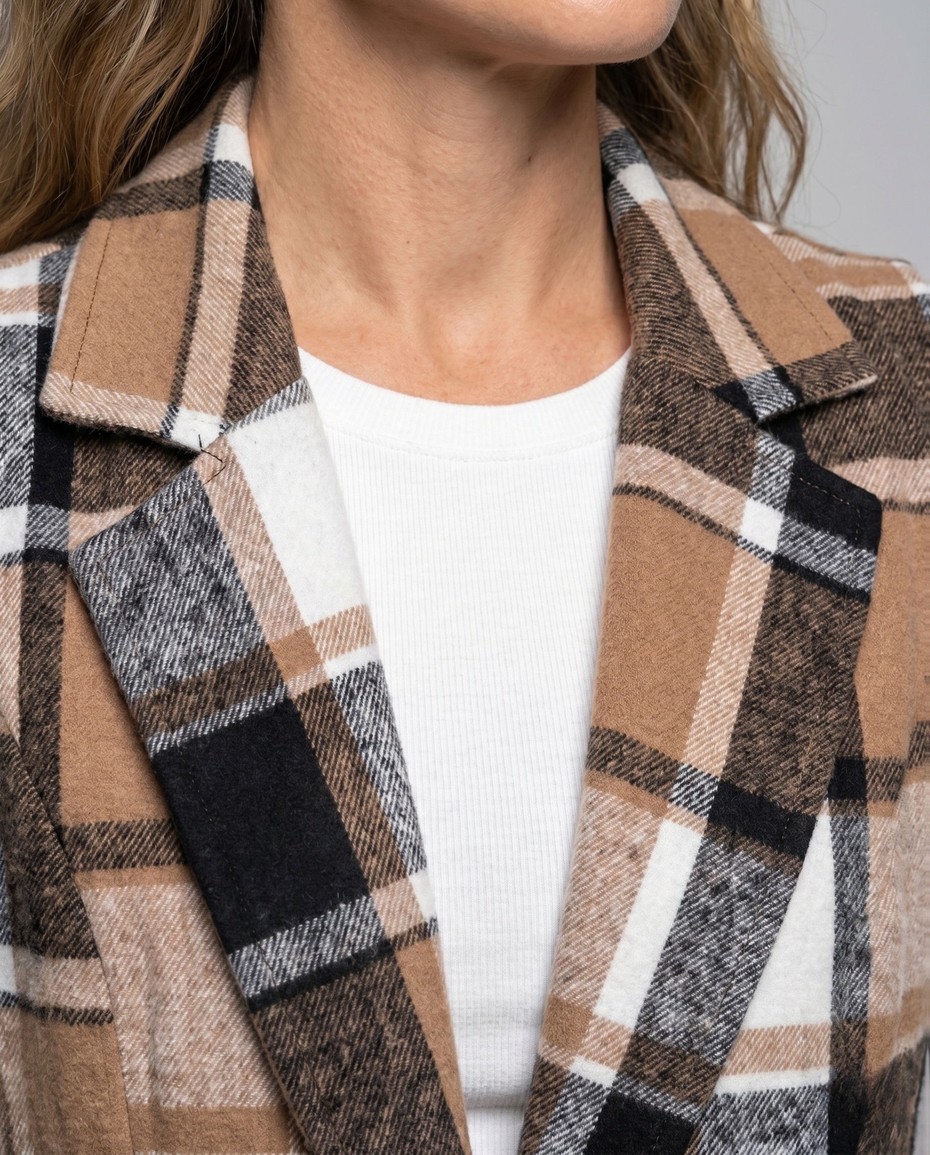 Product 15654625771850 - close_up_detail