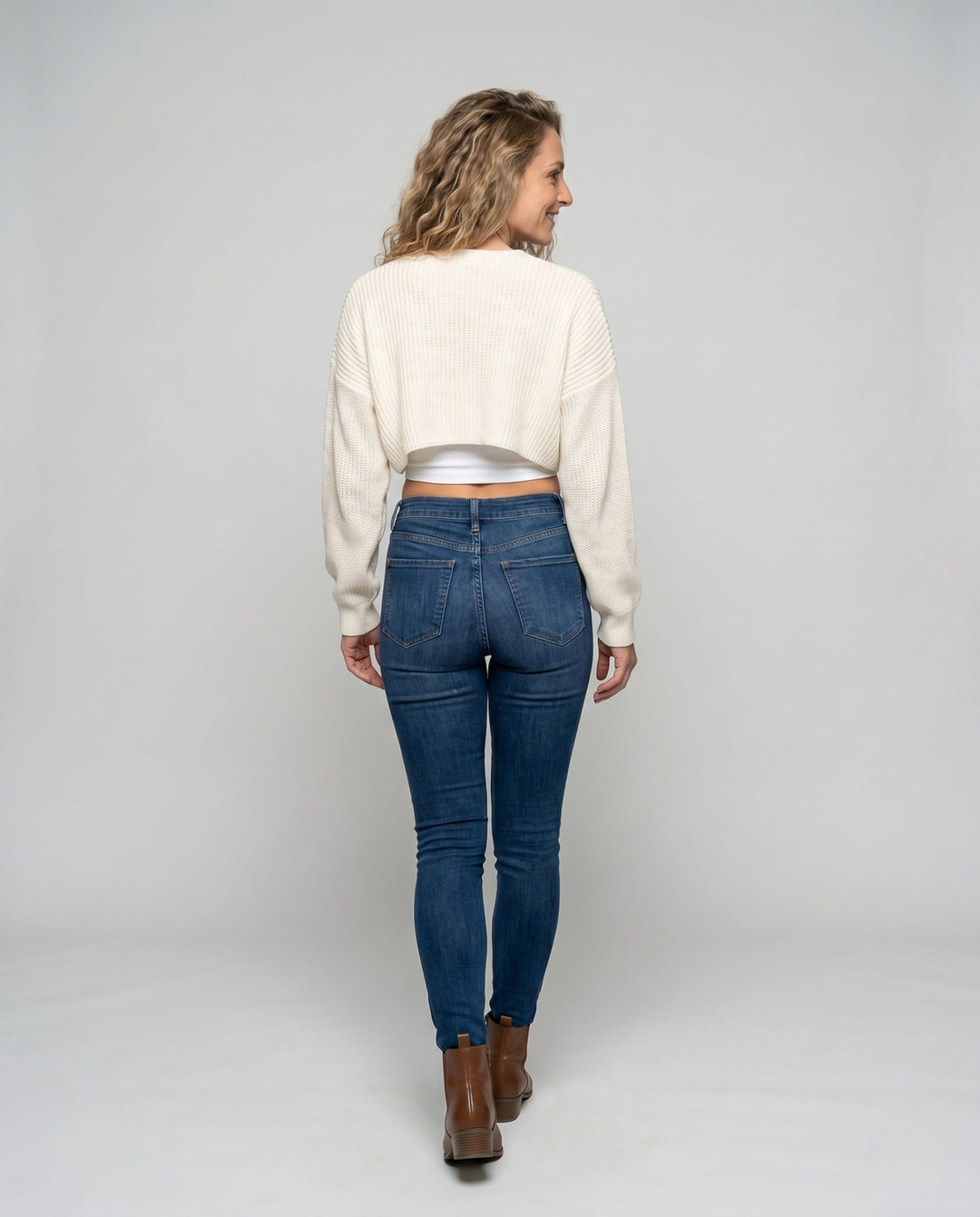 Product 15654661882186 - back_view