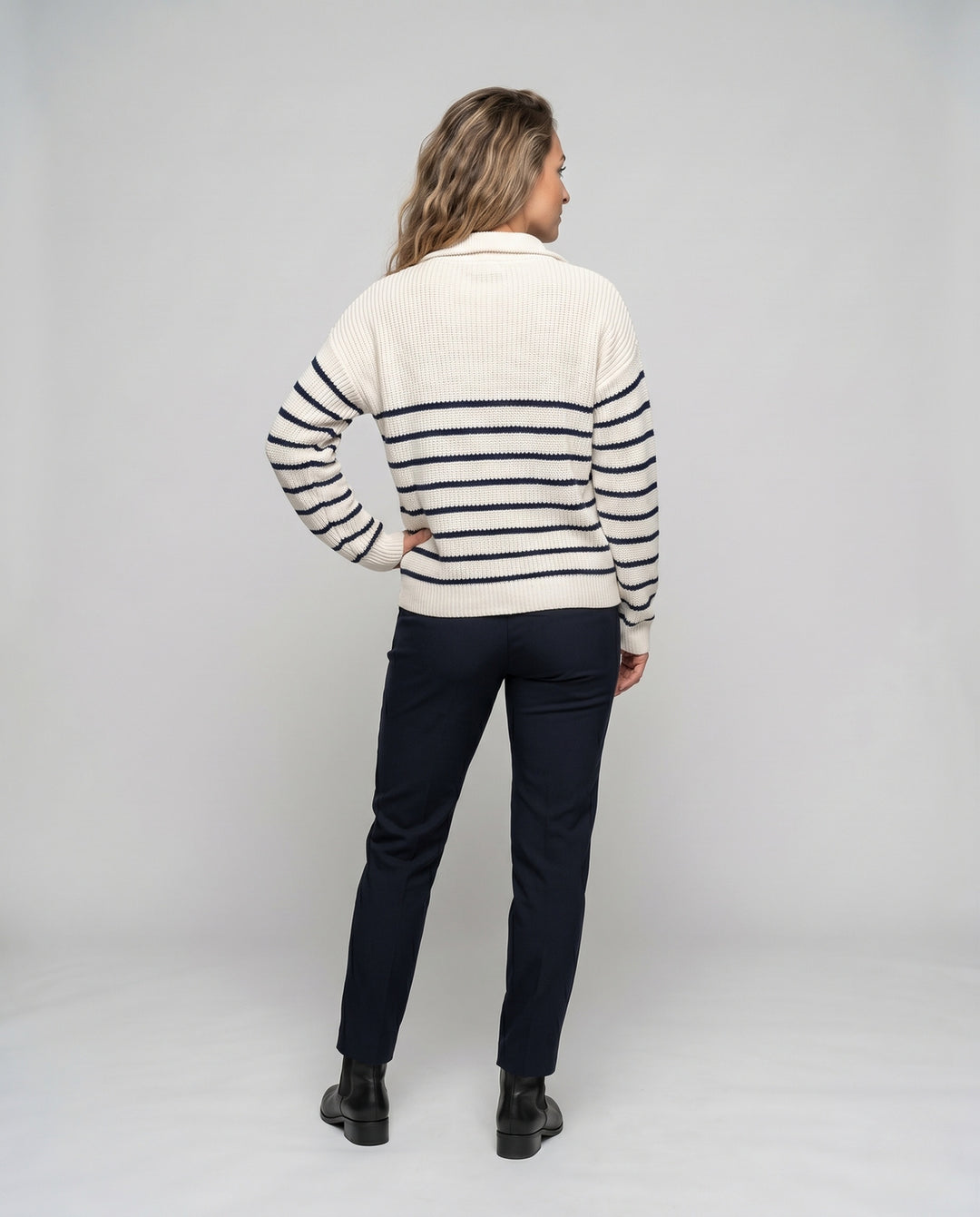 Product 15654662046026 - back_view