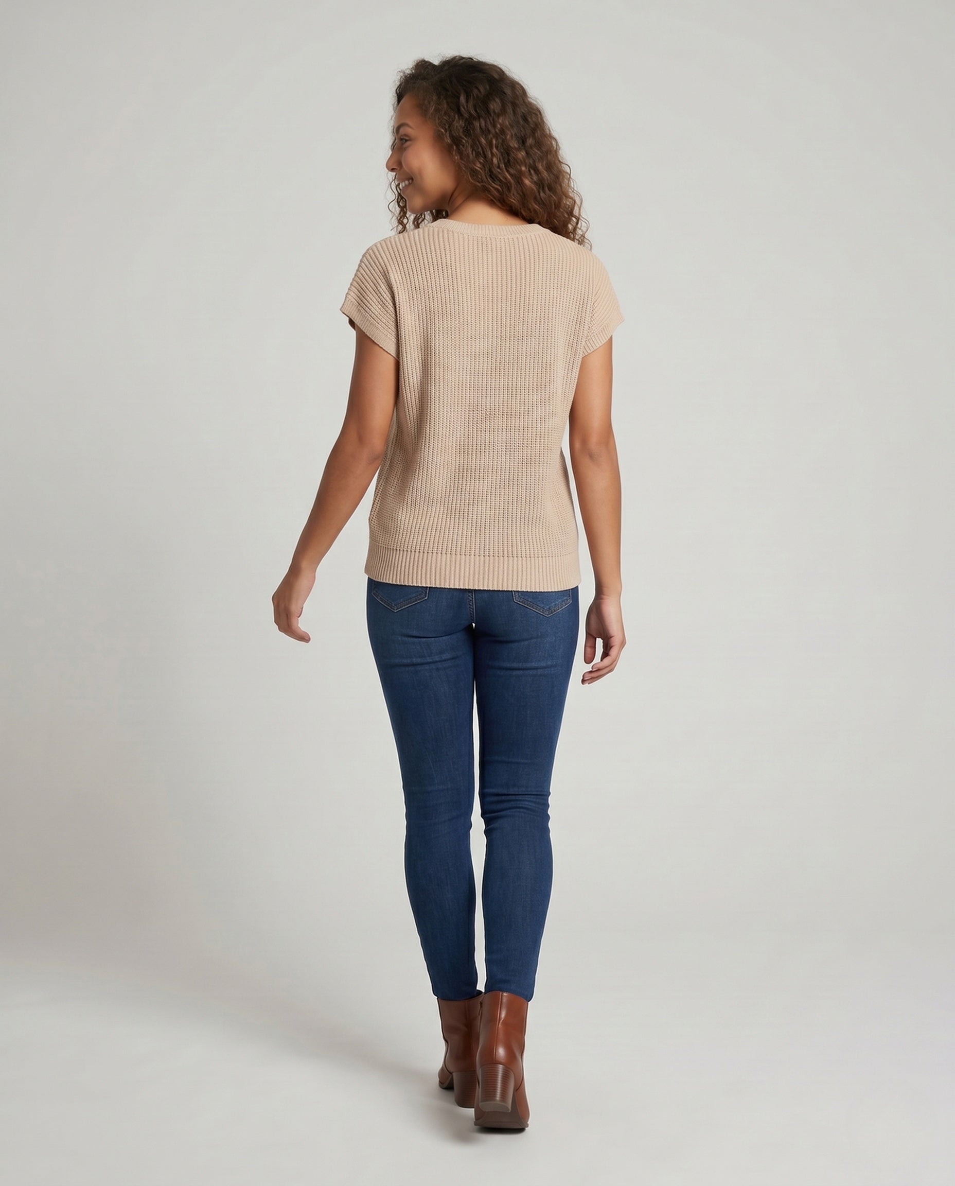 Product 15654662406474 - back_view