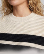 Product 15654663881034 - close_up_detail