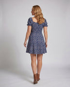 Product 15654725321034 - back_view