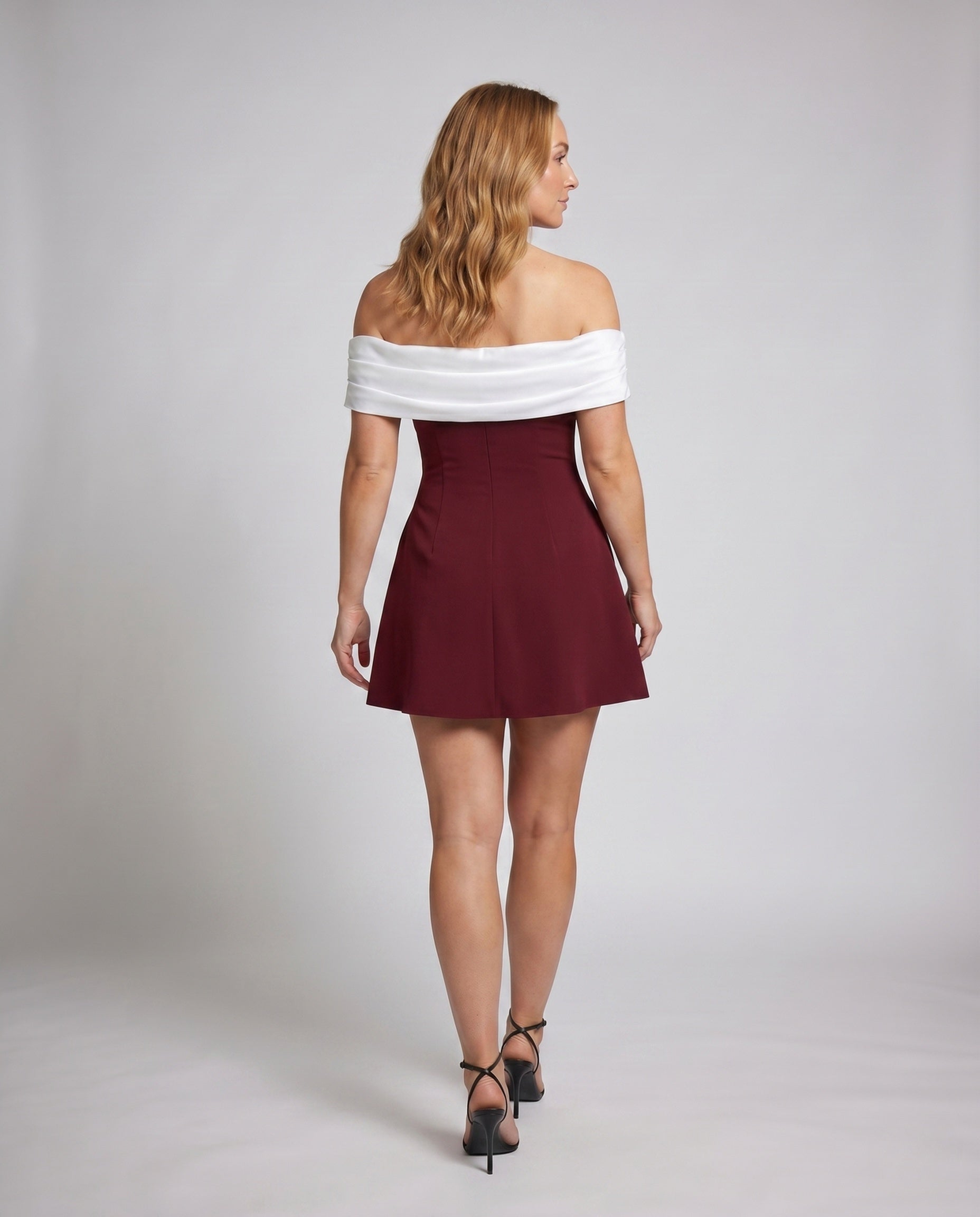 Product 15654725484874 - back_view