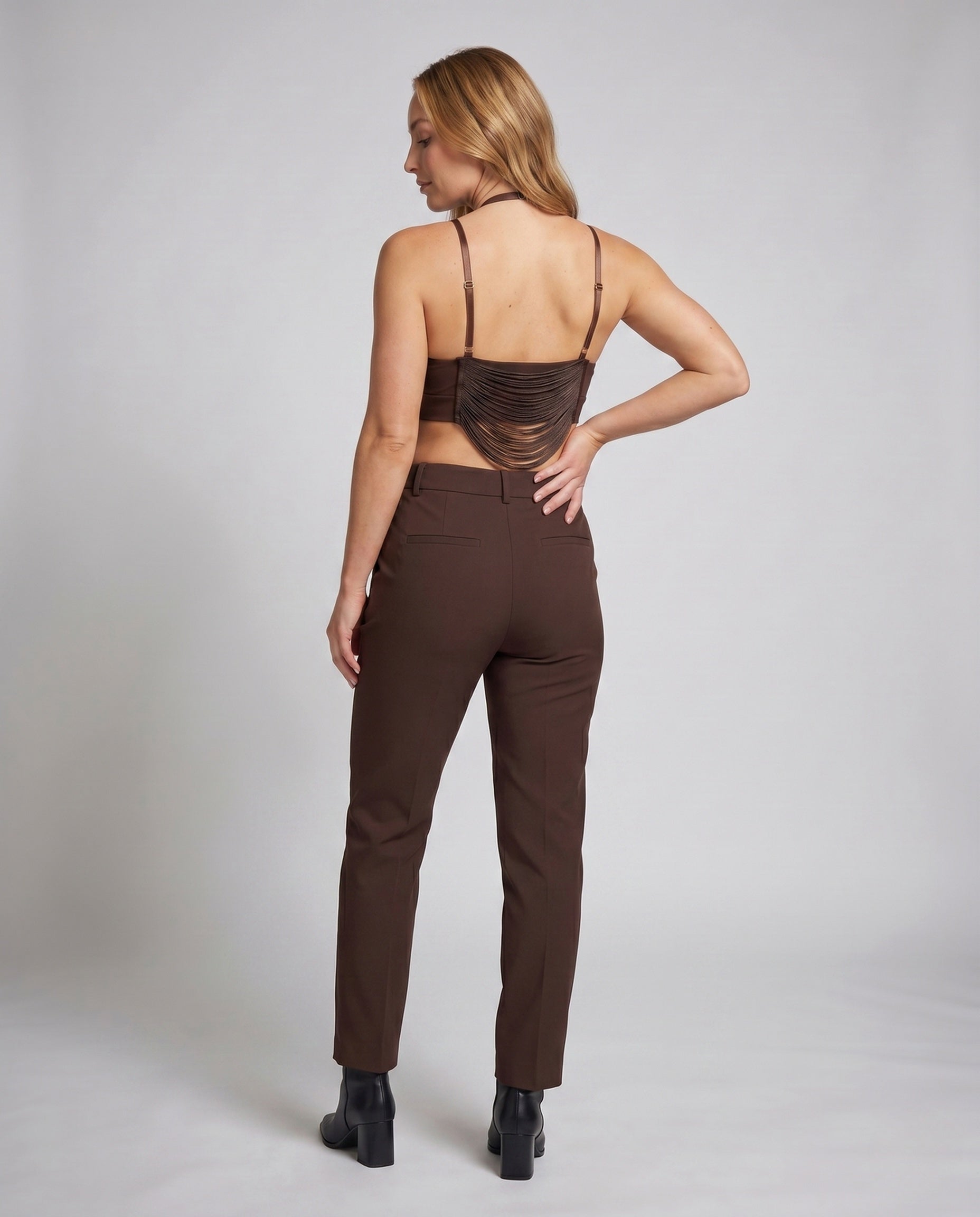 Product 15654725648714 - back_view