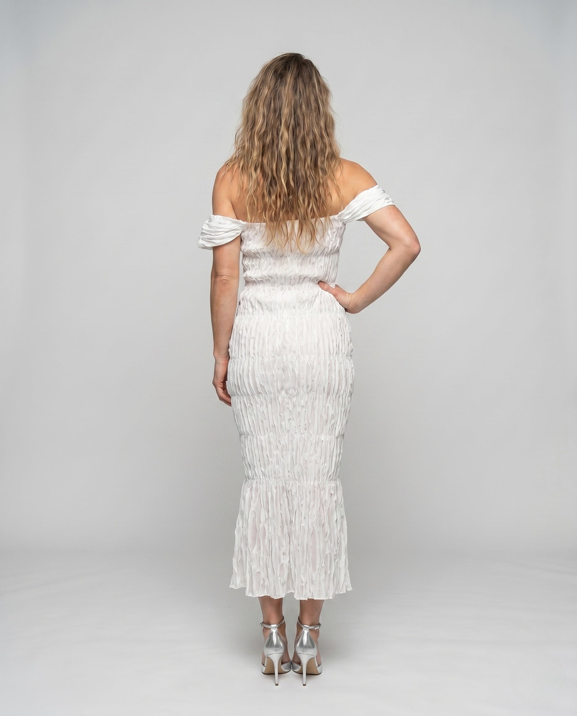 Product 15654726828362 - back_view