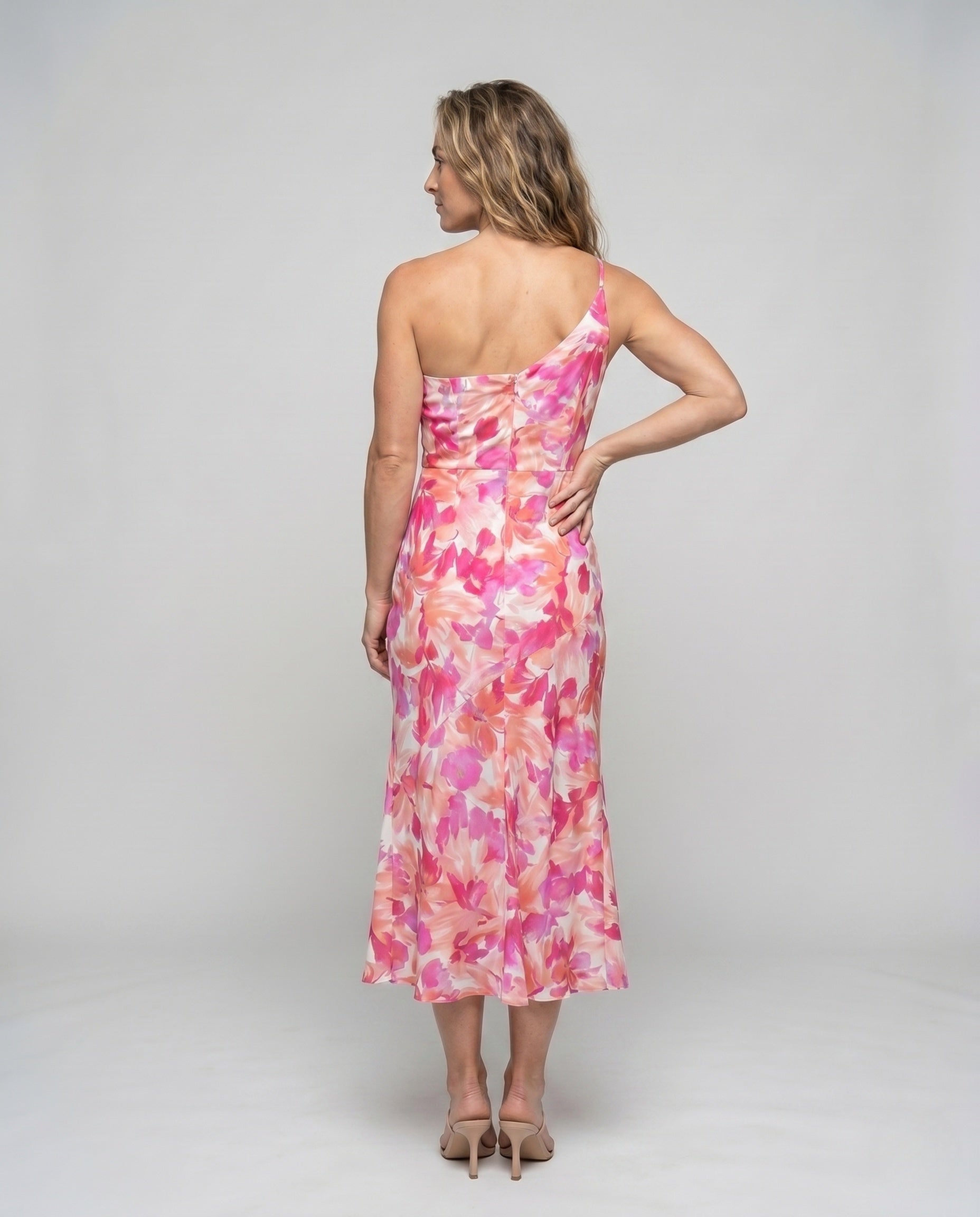 Product 15654726861130 - back_view