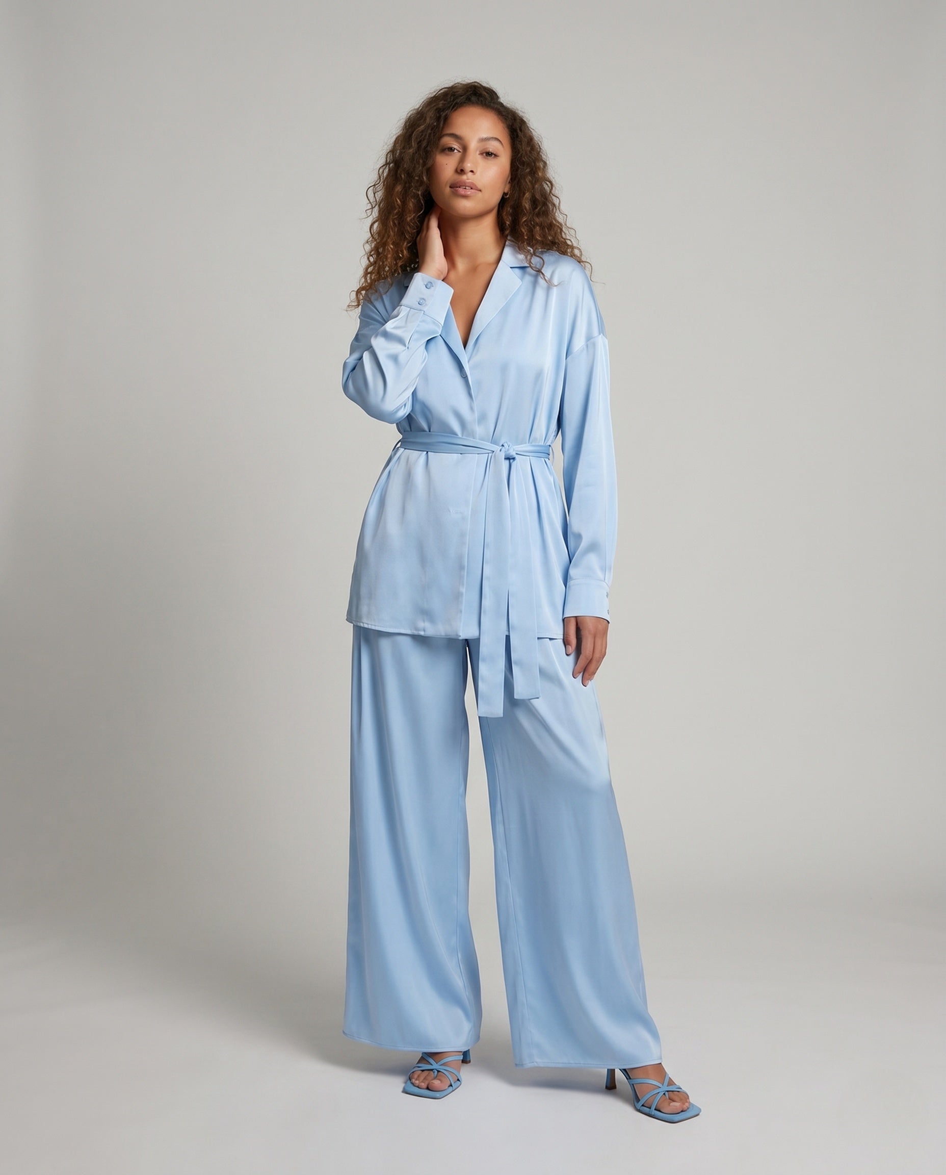 Product 15654727319882 - full_body_front