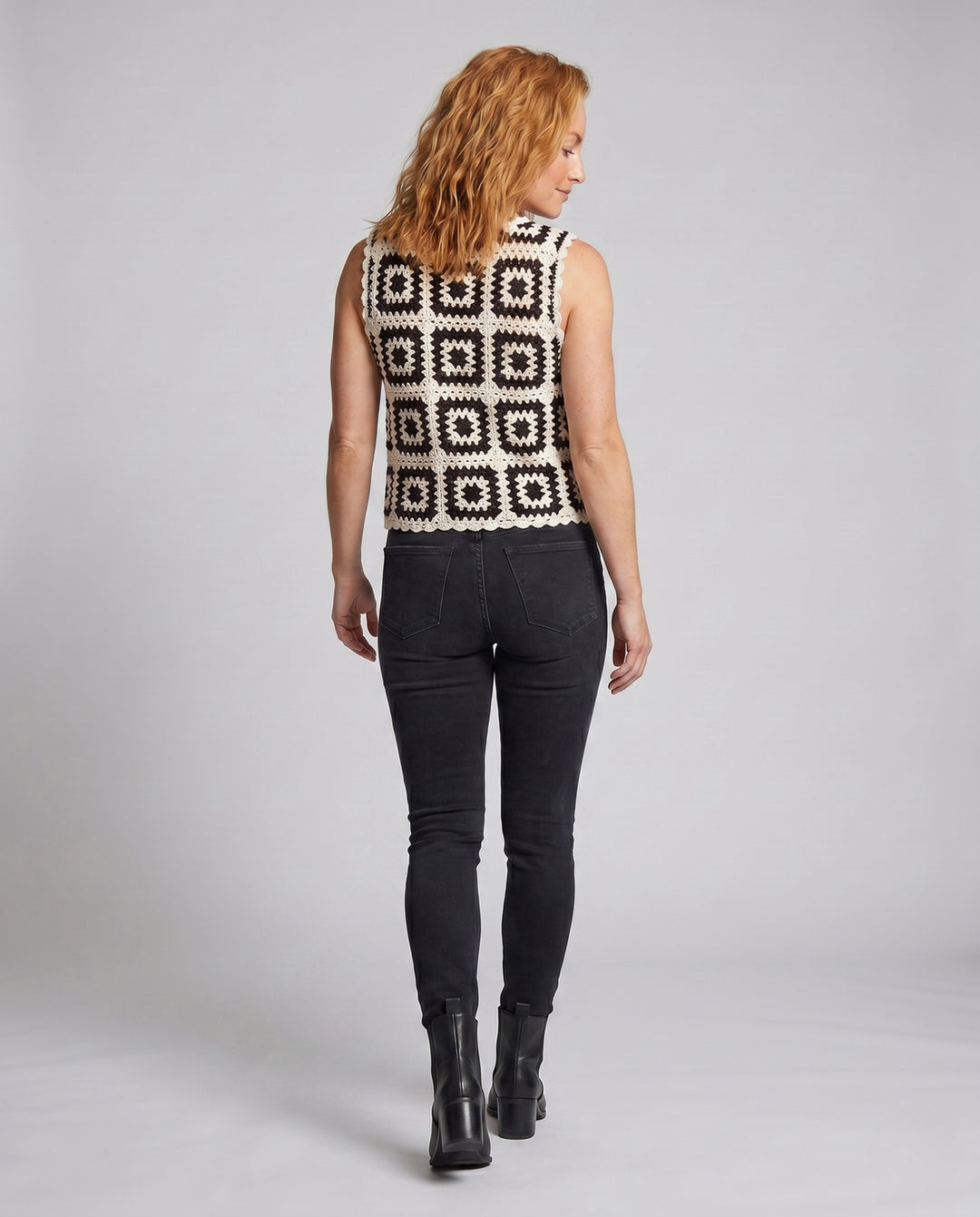 Product 15654731743562 - back_view