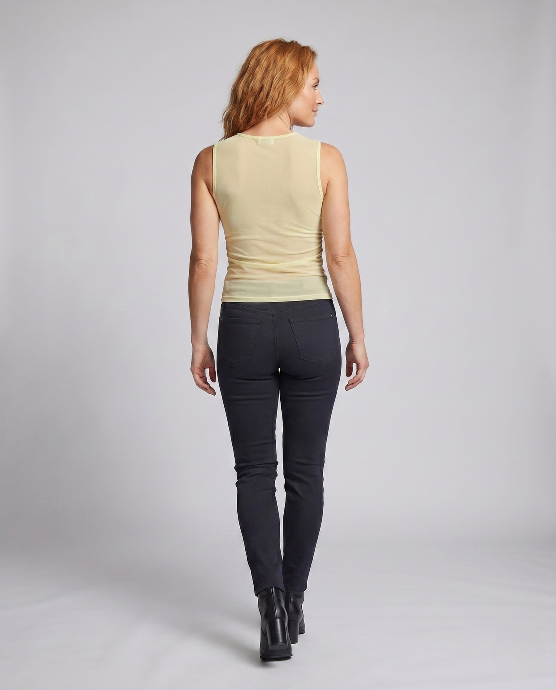 Product 15654733709642 - back_view