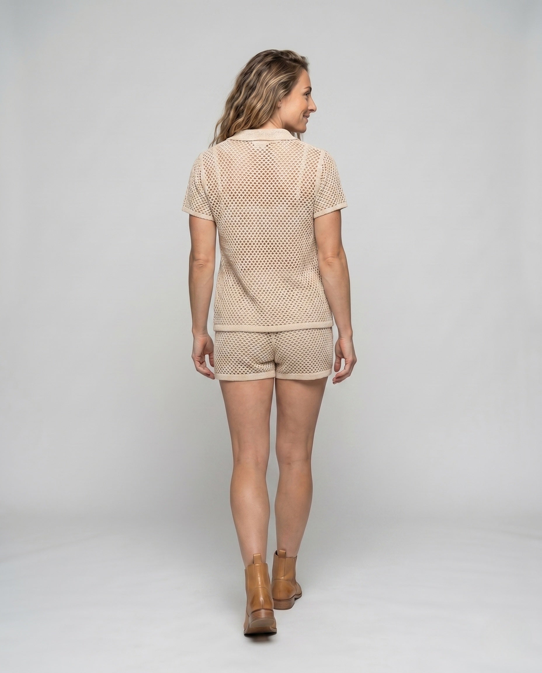 Product 15654736101706 - back_view