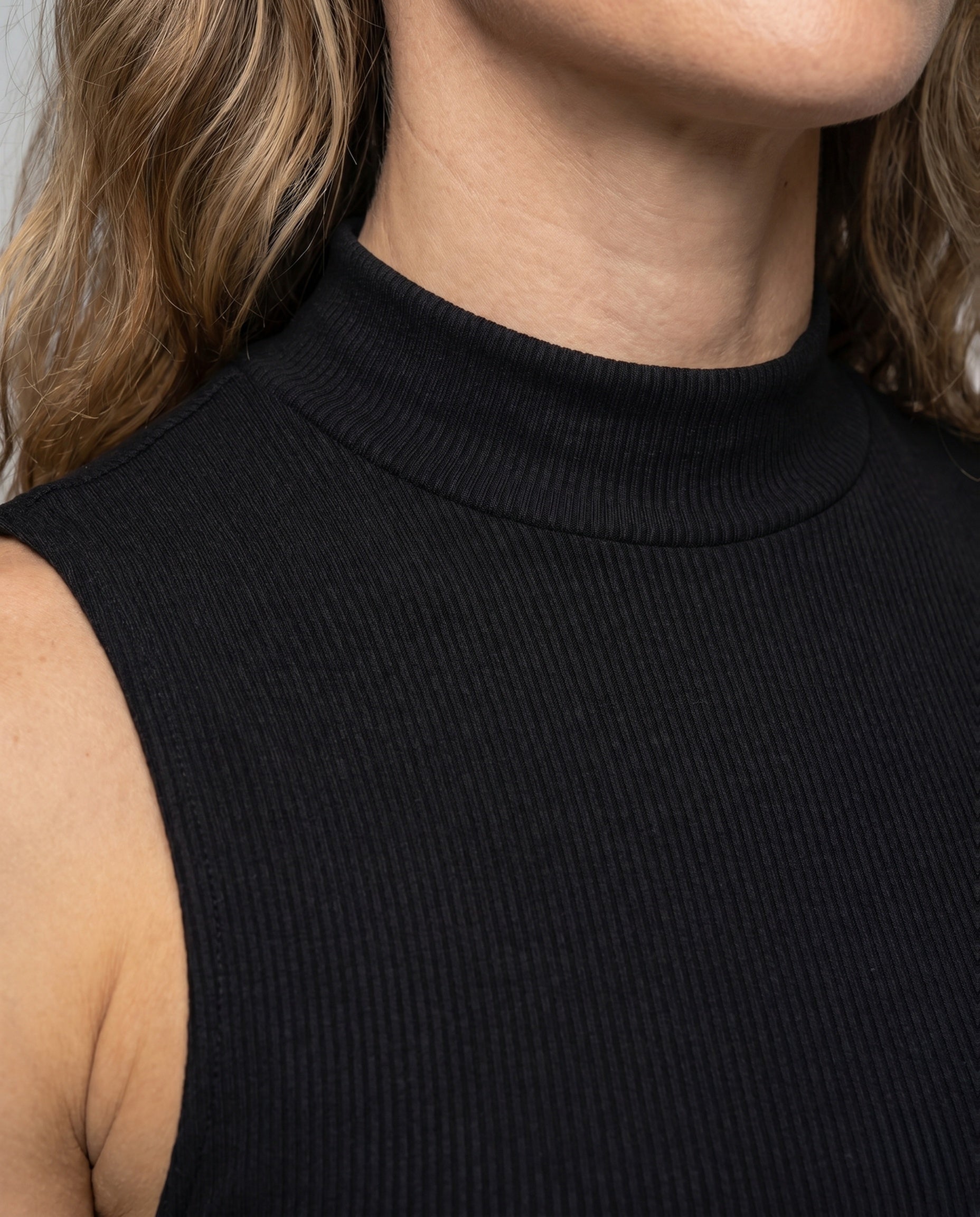 Product 15654736625994 - close_up_detail