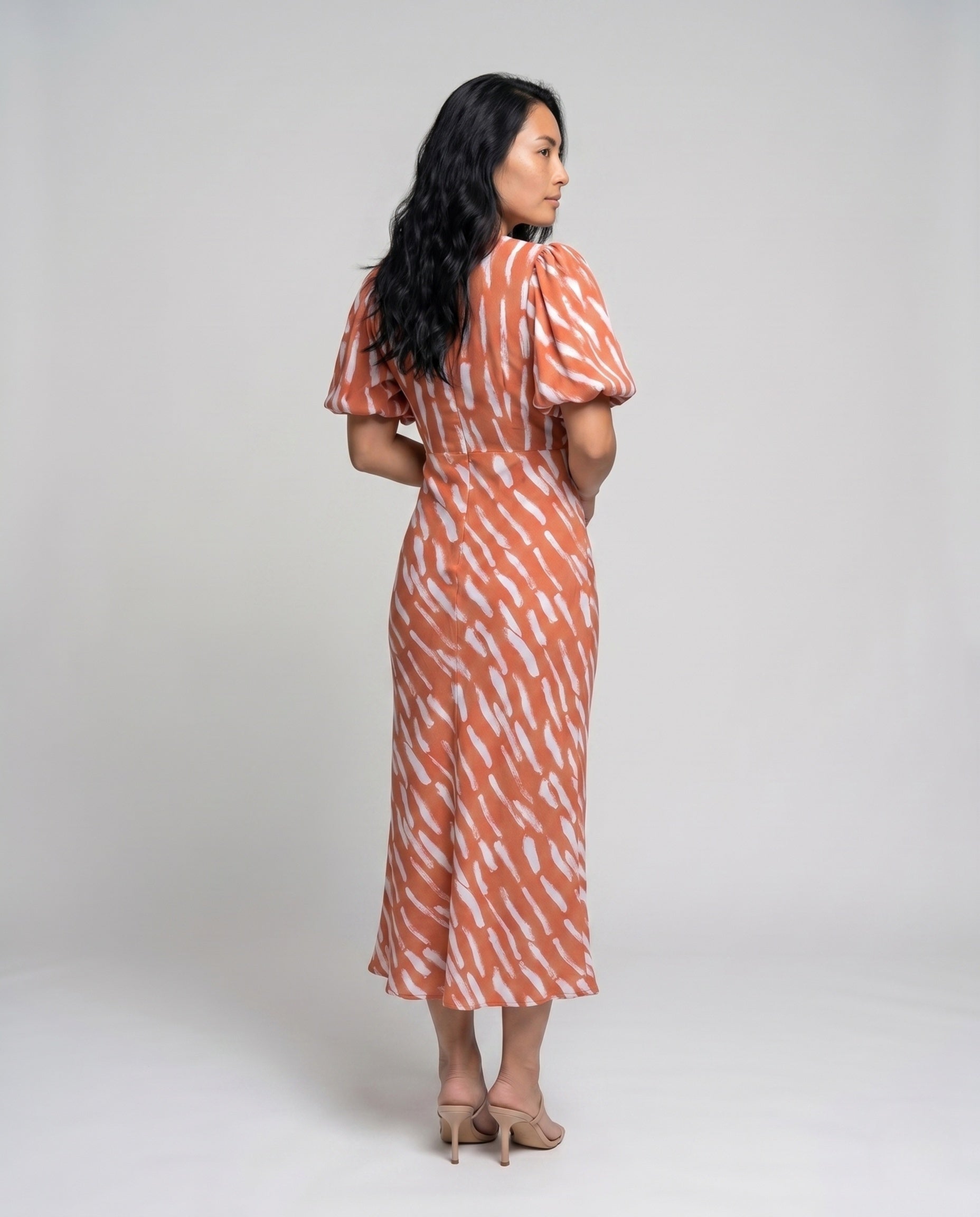 Product 15654739902794 - back_view