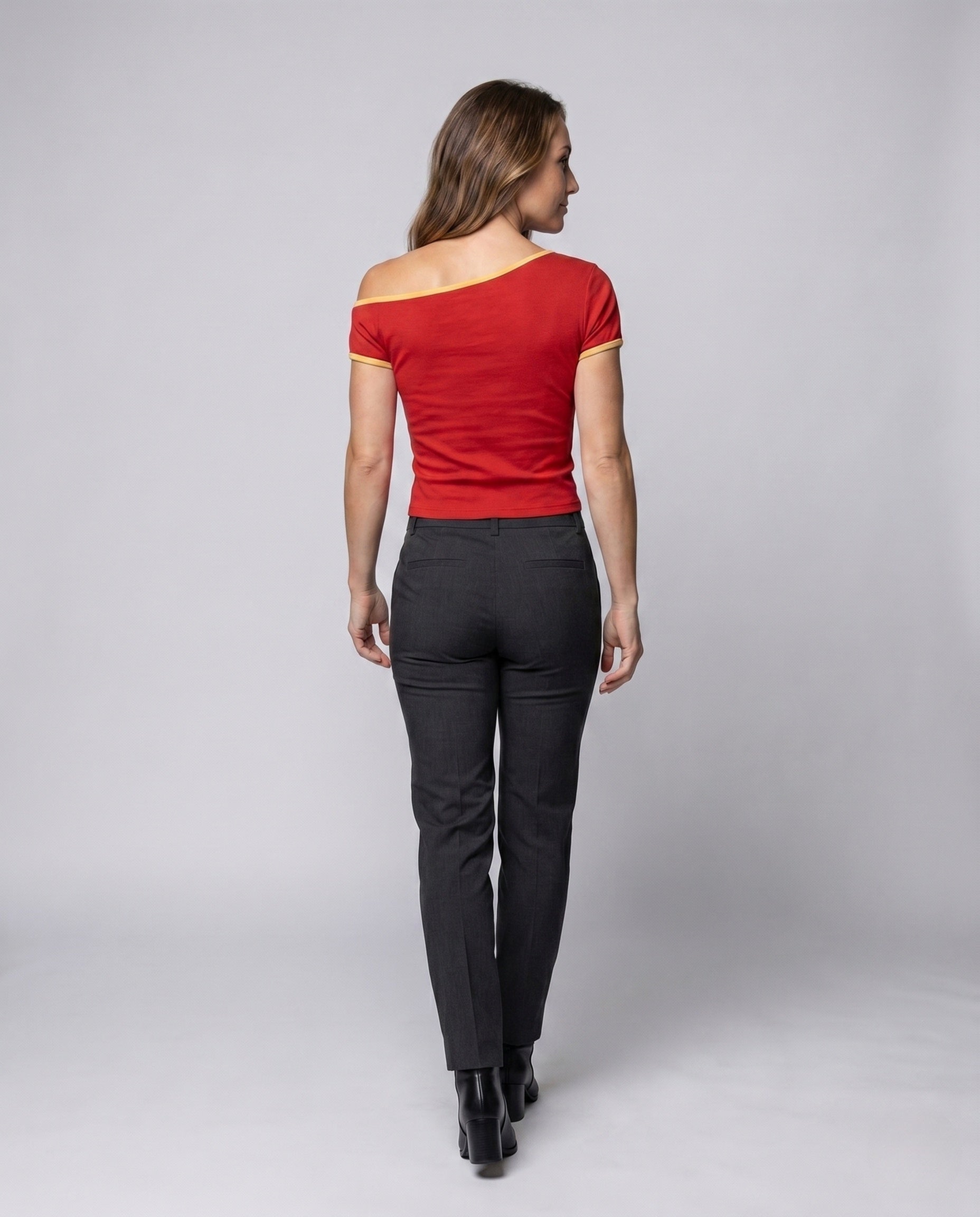 Product 15659619516746 - back_view