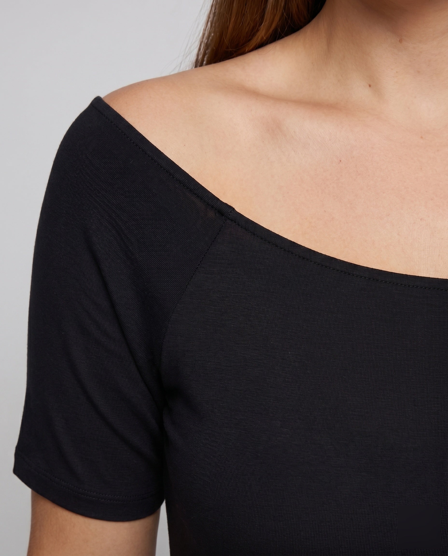 Product 15659619615050 - close_up_detail