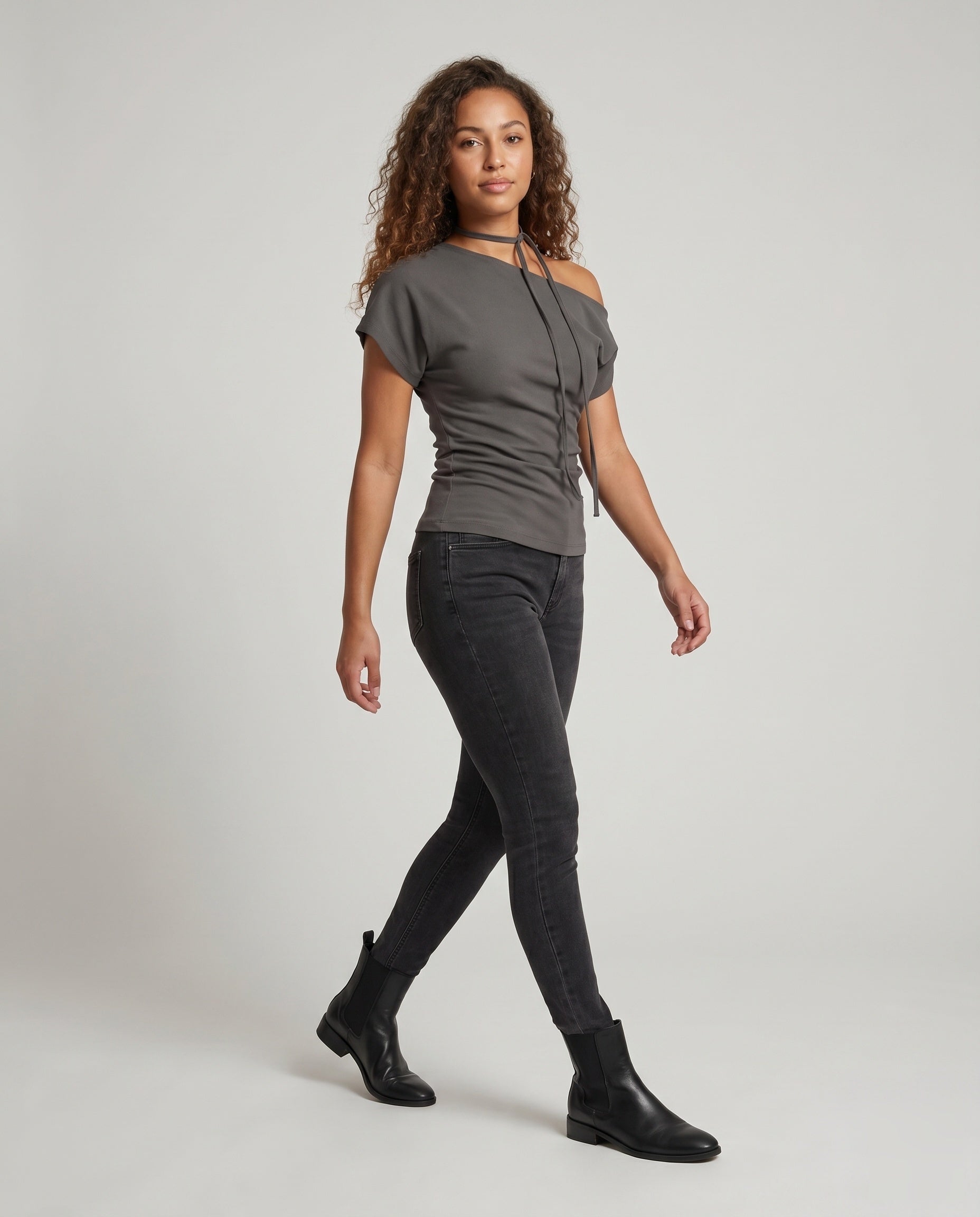 Product 15659619909962 - full_body_front