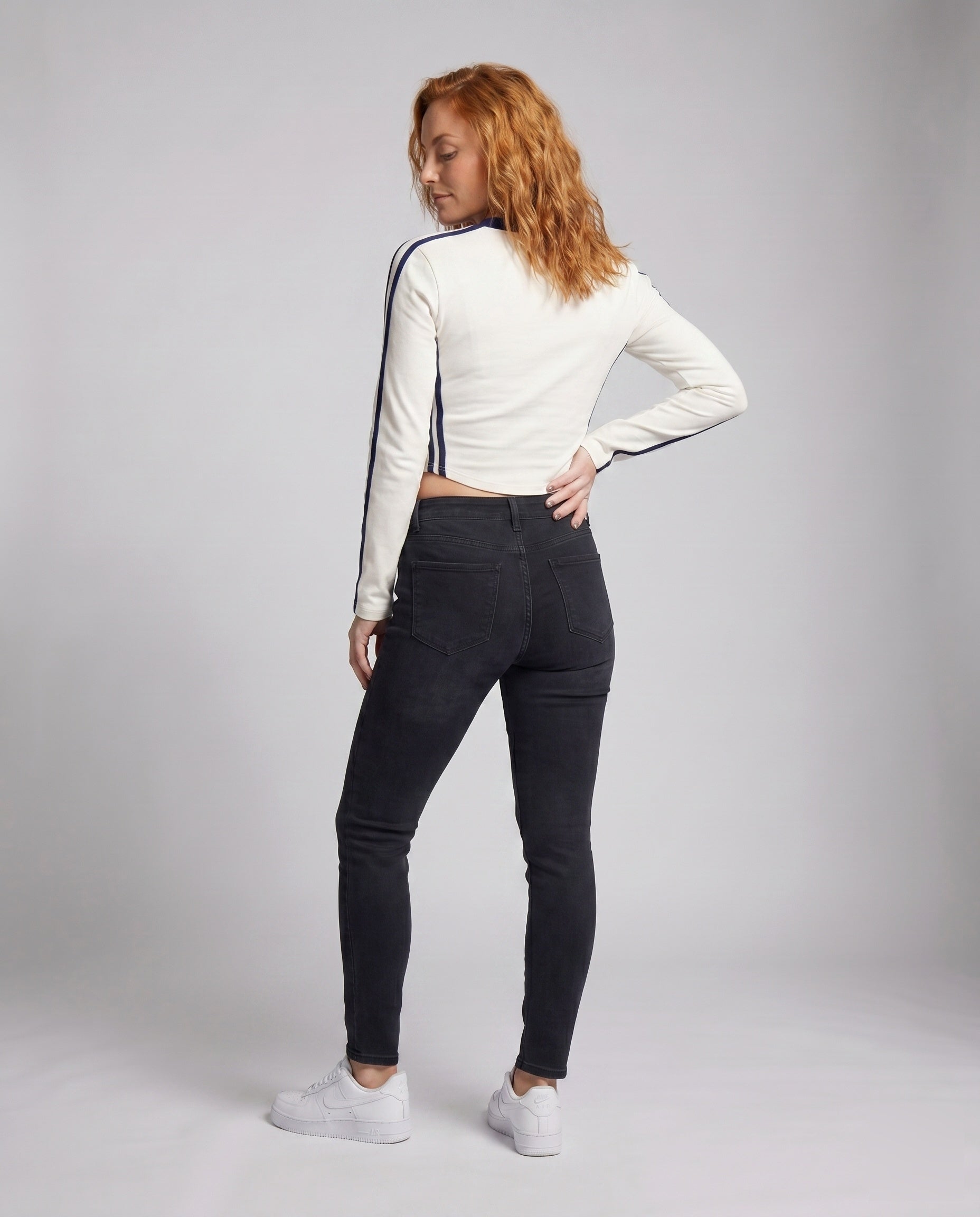 Product 15659620663626 - back_view