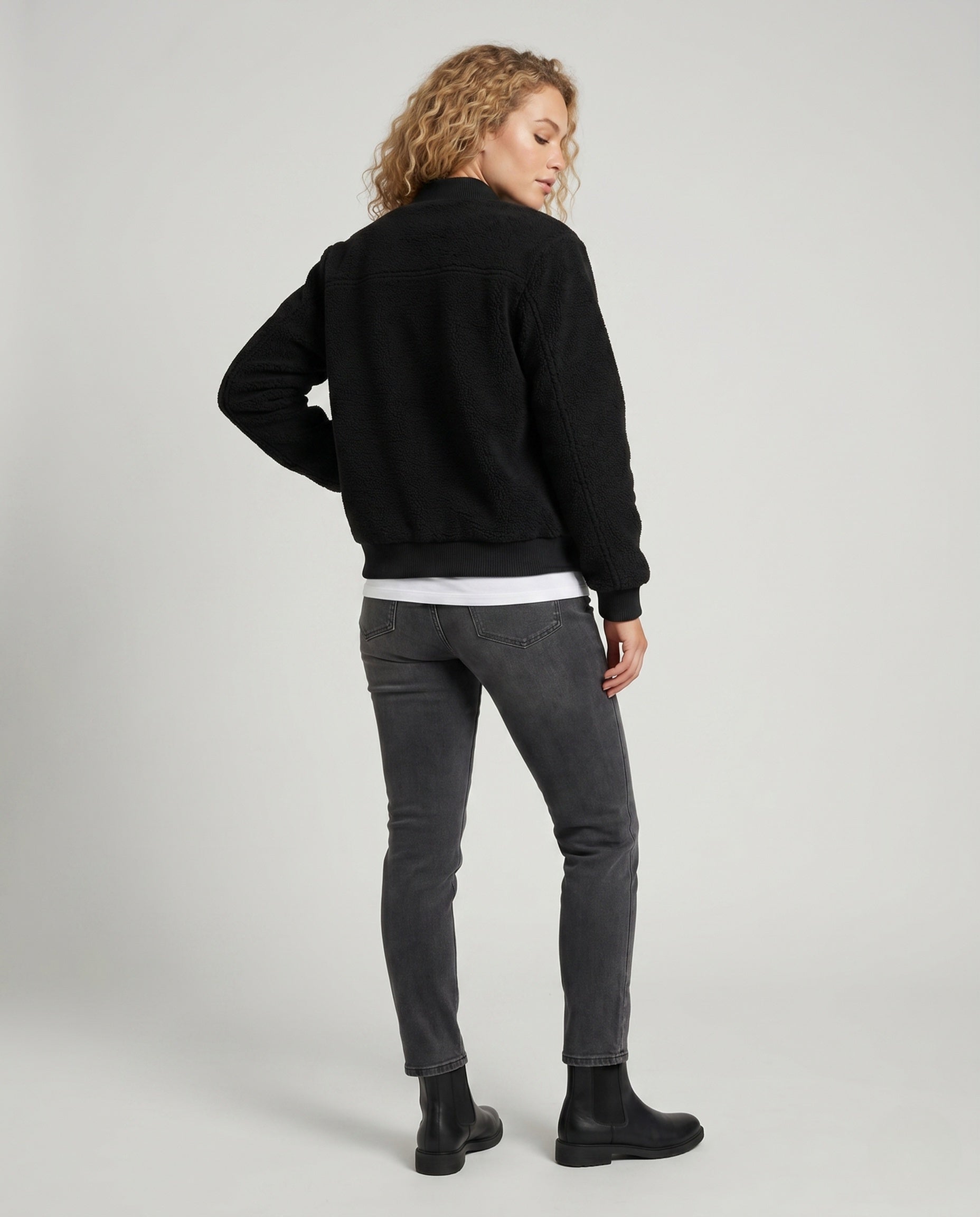Product 15659621089610 - back_view