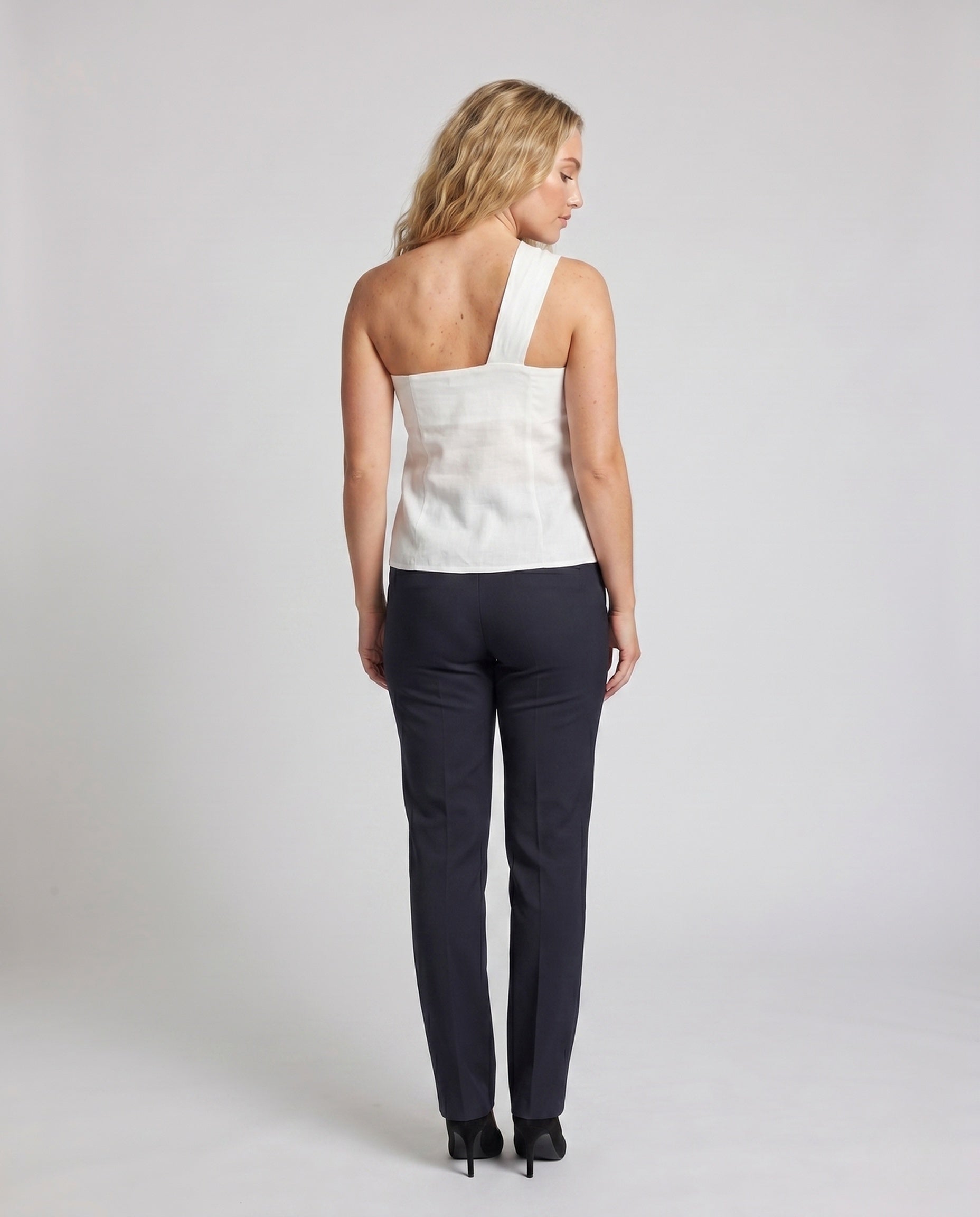 Product 15659622236490 - back_view