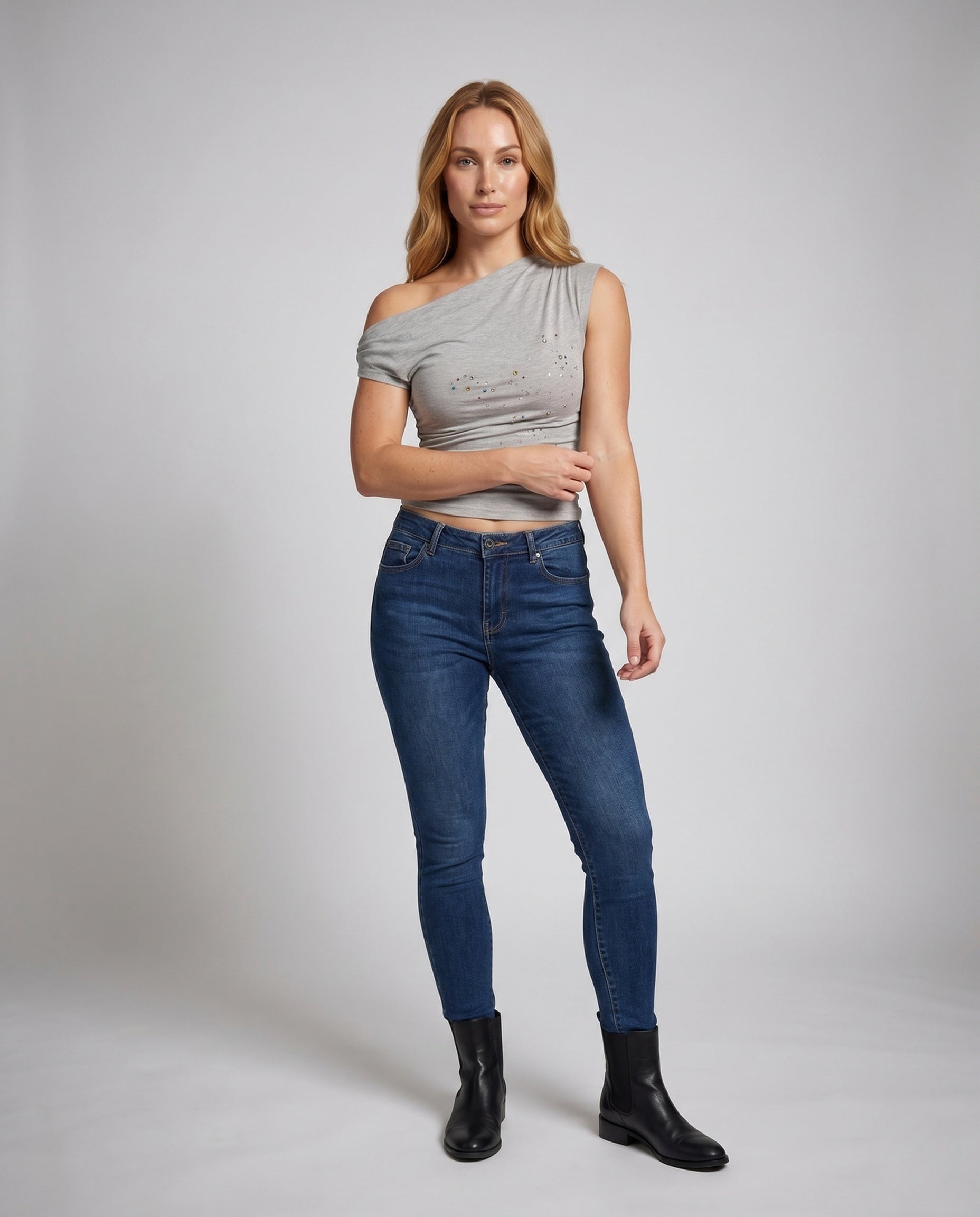 Product 15659622596938 - full_body_front