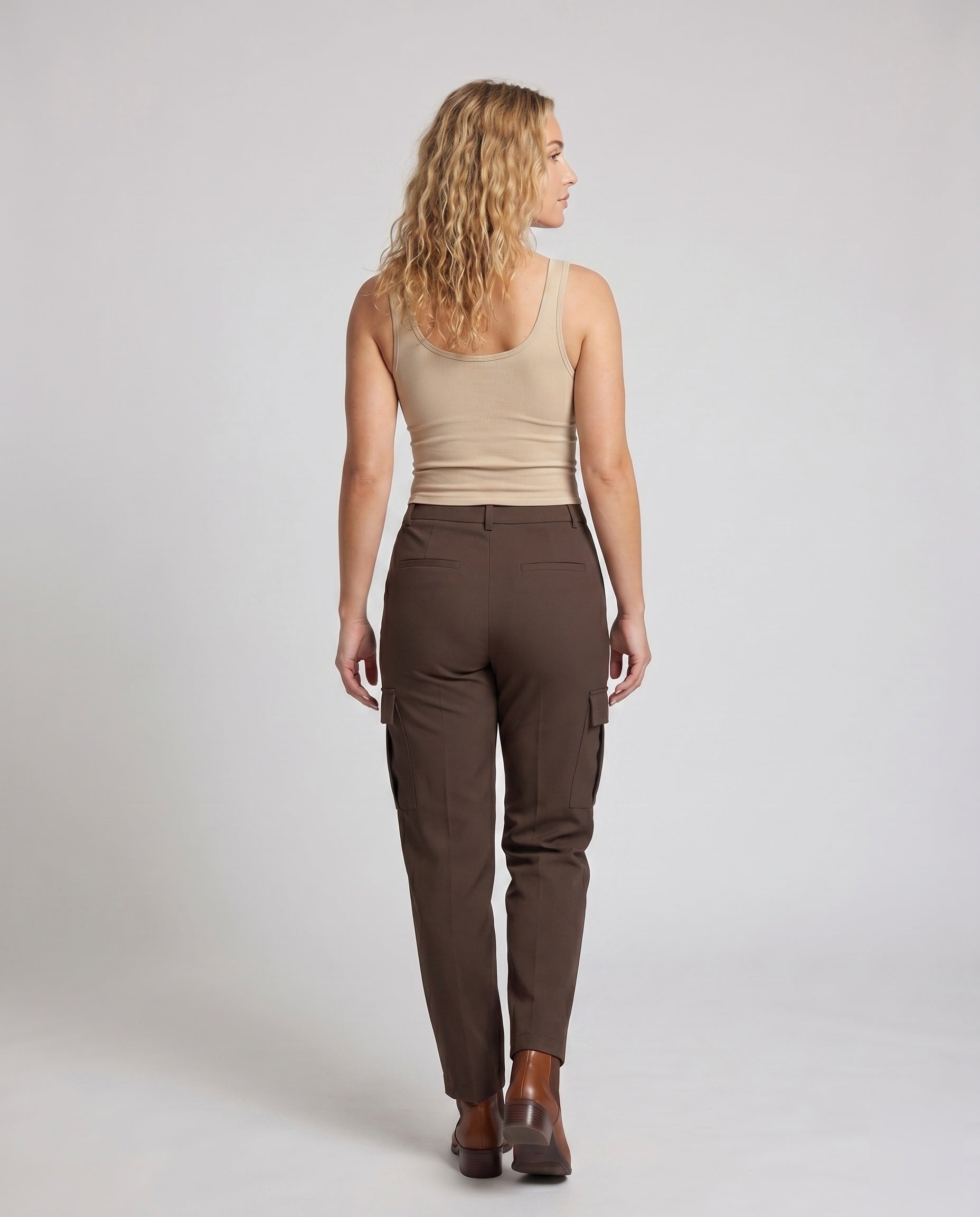 Product 15659623711050 - back_view