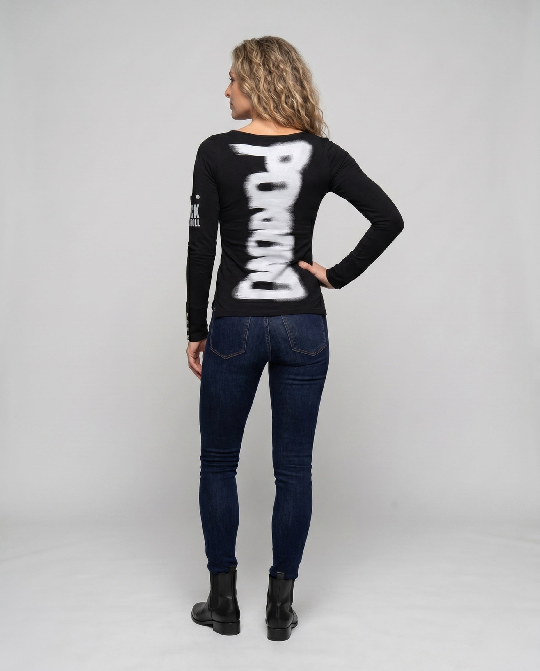 Product 15659624431946 - back_view