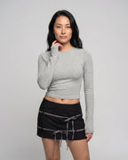Damen nan enganliegendes kurzgeschnittenes Langarmshirt mit Raglannähten und Daumenlöchern R&B