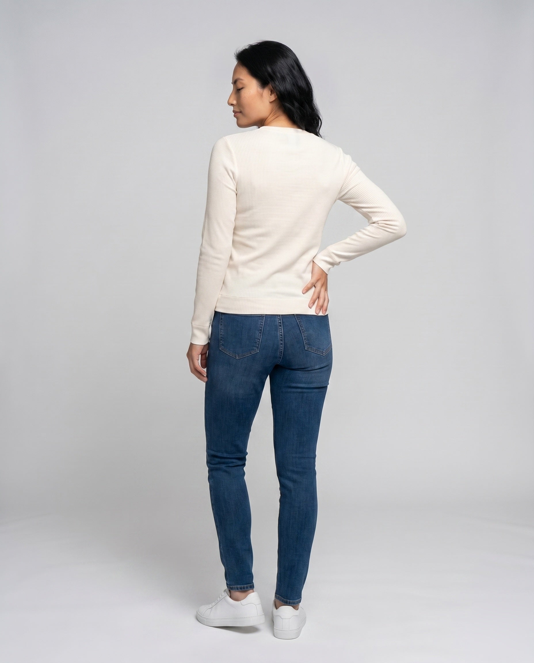 Product 15659626004810 - back_view
