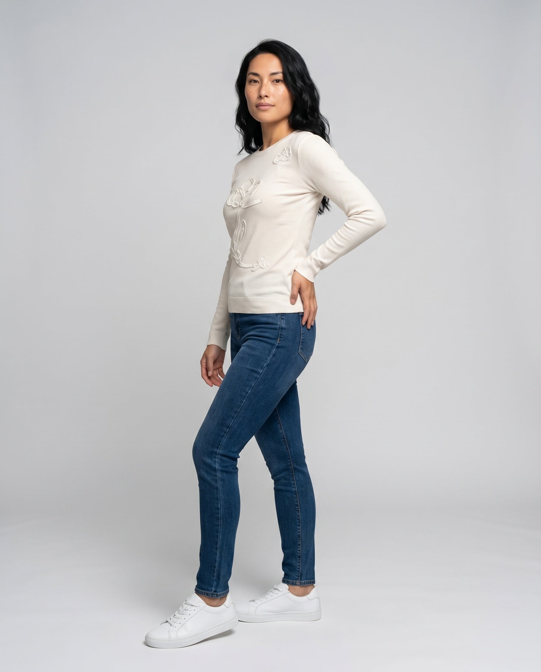 Product 15659626004810 - full_body_front