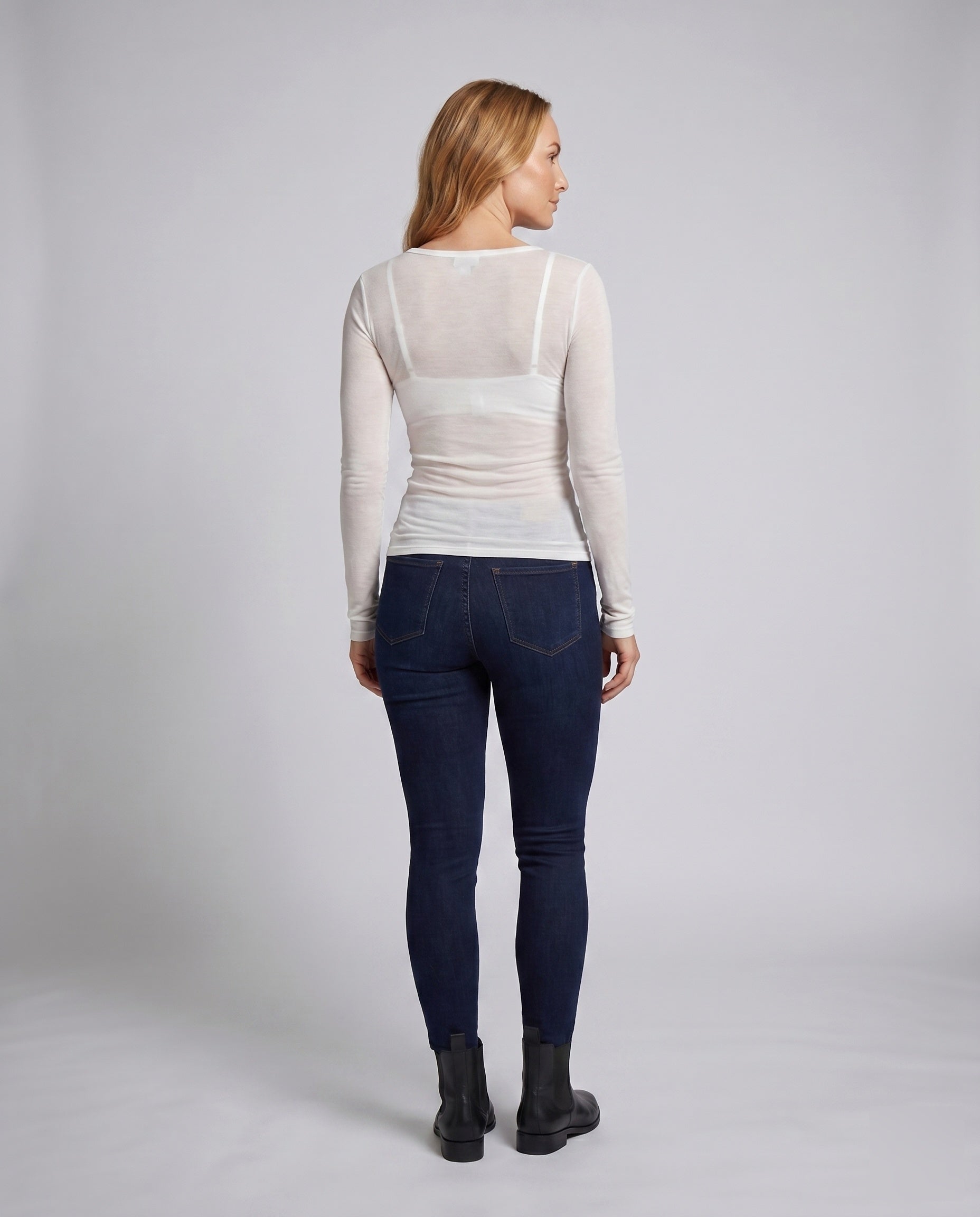 Product 15659626430794 - back_view