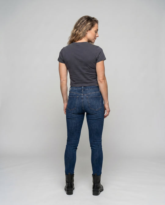 Product 15659629150538 - back_view