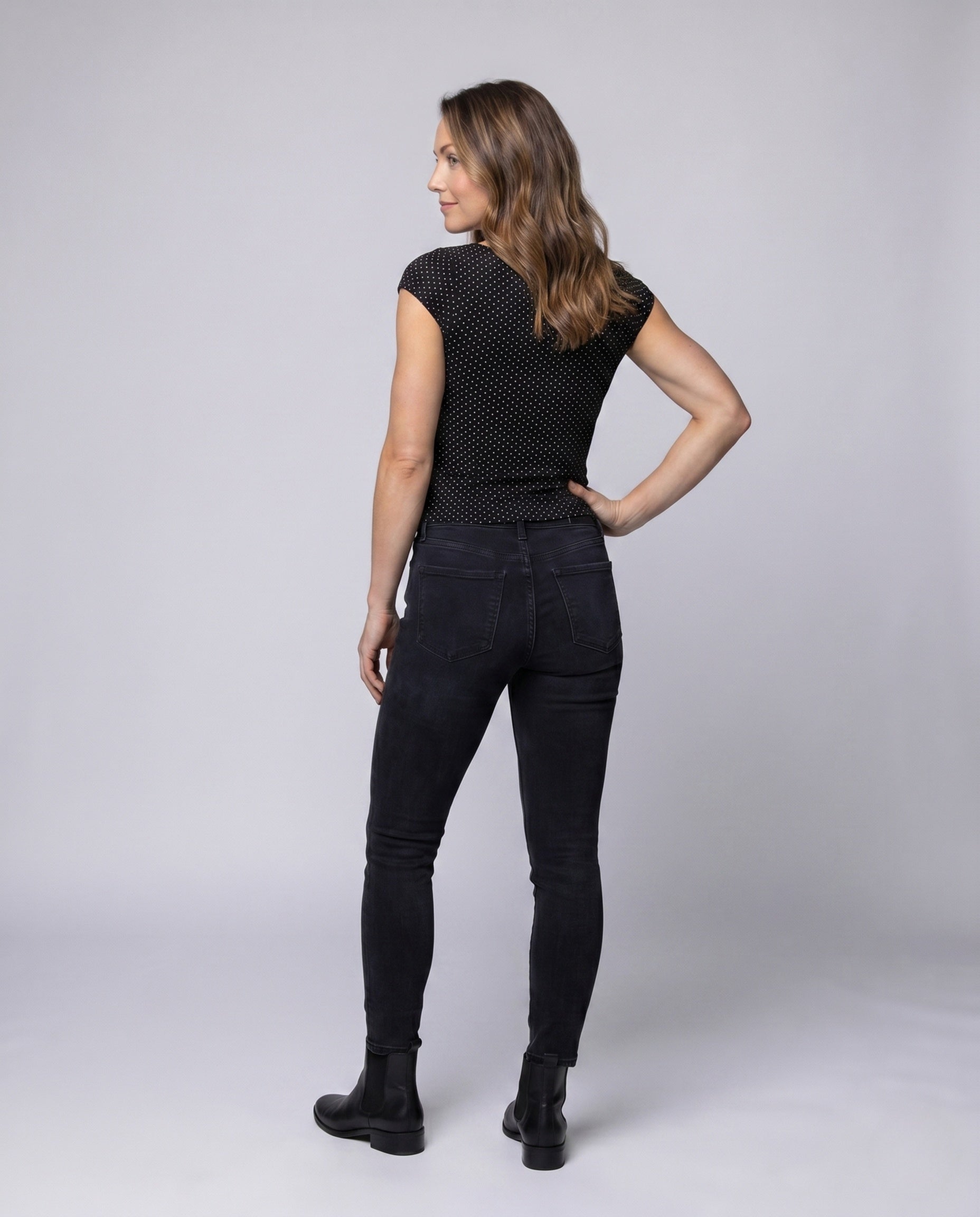 Product 15659630952778 - back_view