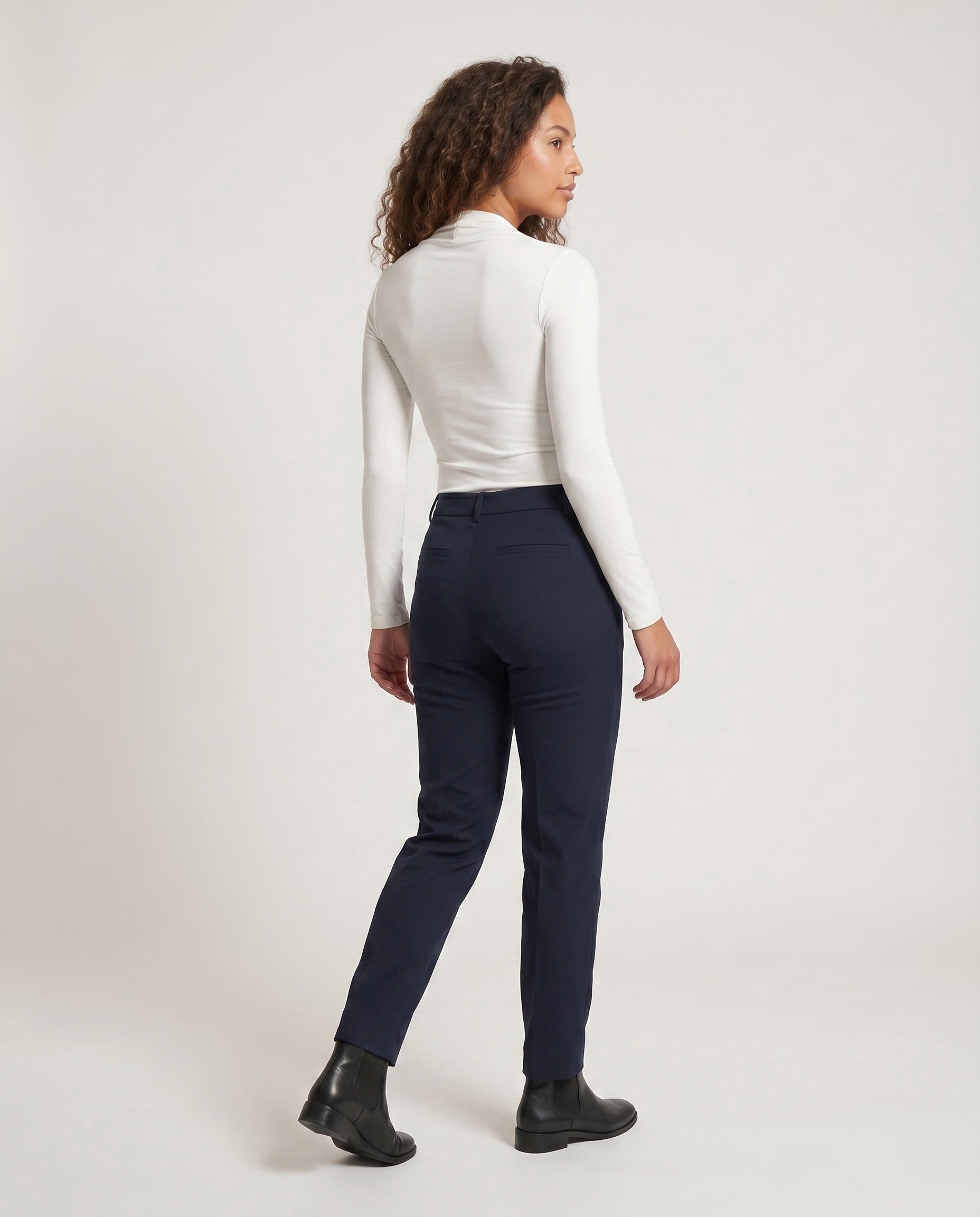 Product 15659631083850 - back_view