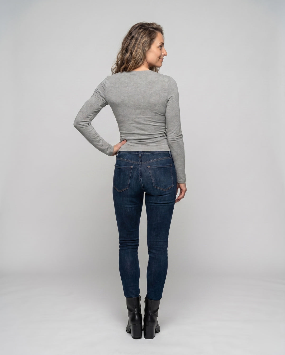 Product 15659631771978 - back_view