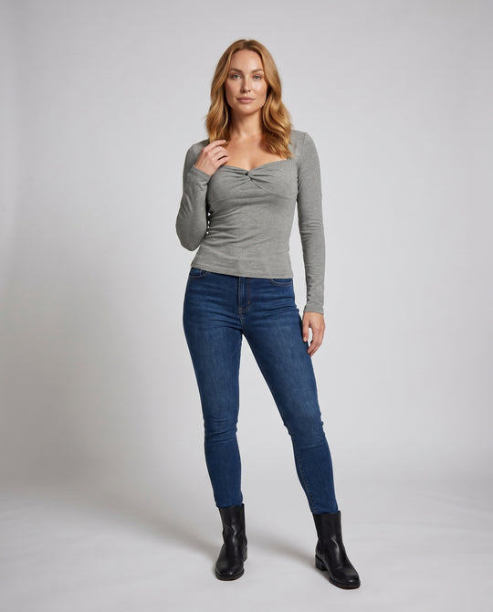 Product 15659631935818 - full_body_front