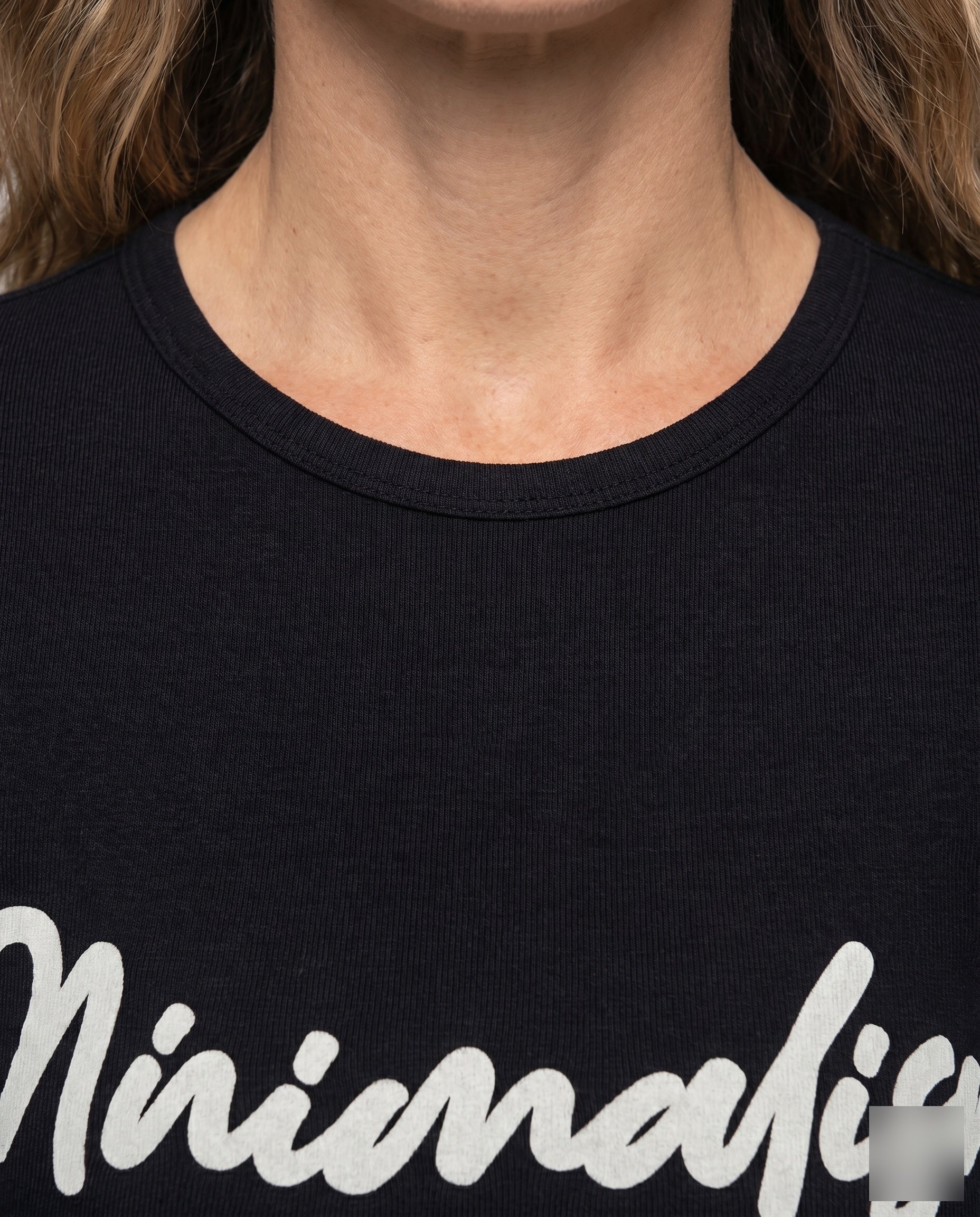 Product 15659632132426 - close_up_detail