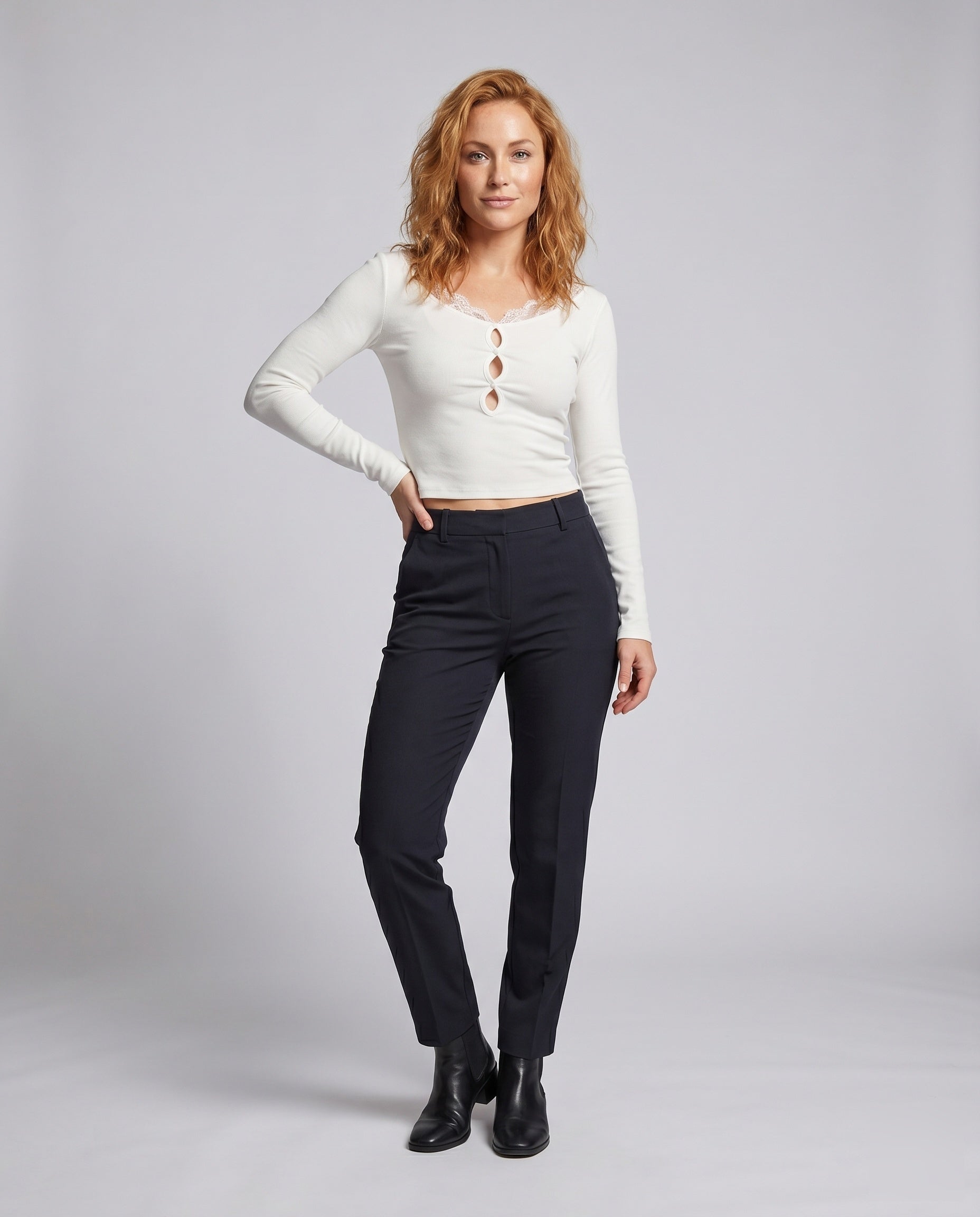Product 15659632329034 - full_body_front