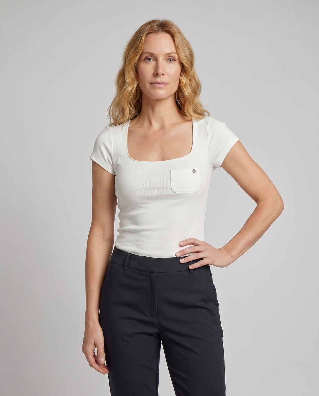 Product 15659633213770 - upper_body