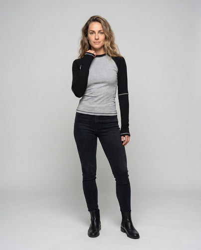 Damen nan figurbetontes Raglan-Langarmtop aus Funktionsjersey mit Kontrastärmeln und Flatlocknähten R&B