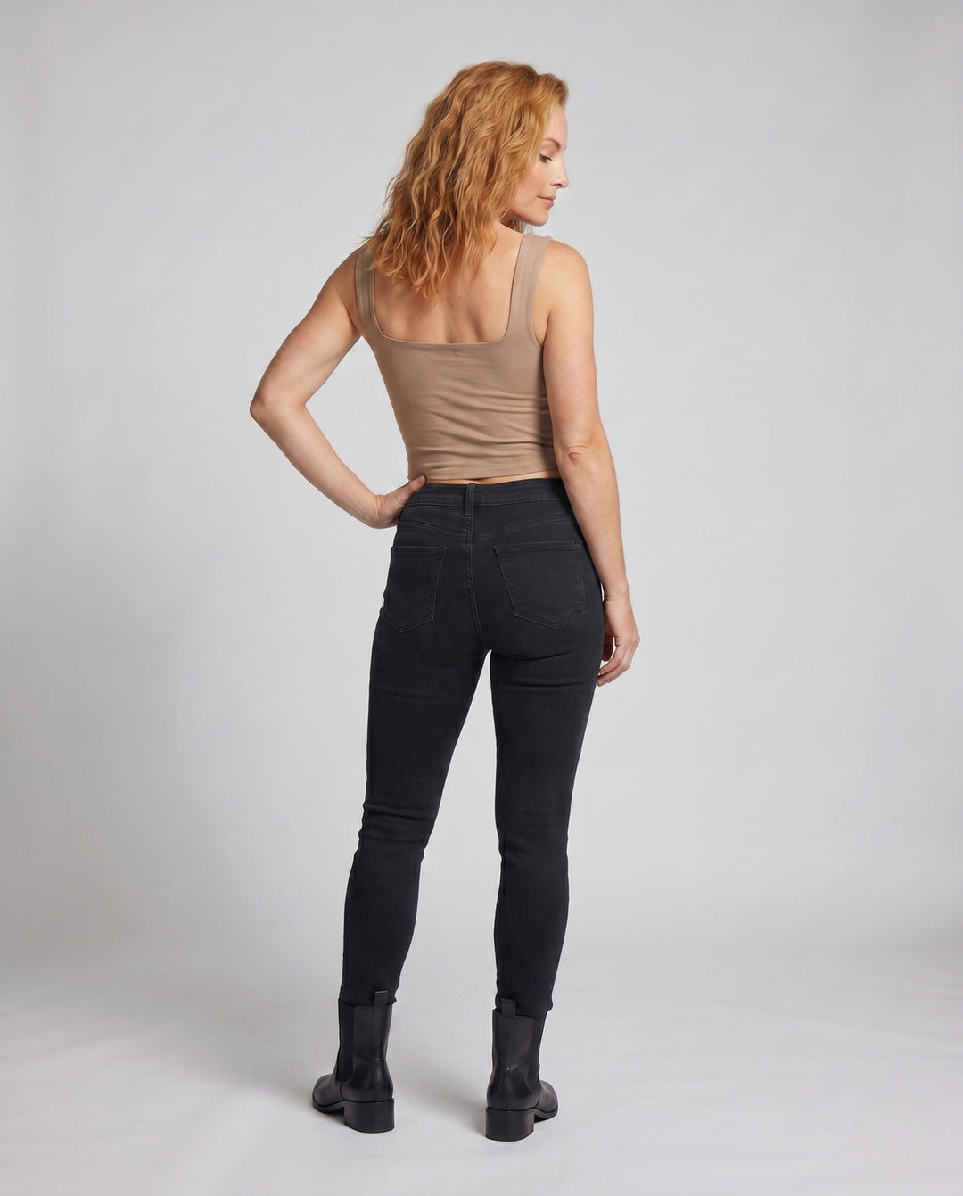 Product 15659635441994 - back_view
