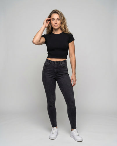 Damen nan figurnahes kurzgeschnittenes Shirt aus feinem Stretchjersey mit Rundhalsausschnitt und tailliertem Saum R&B