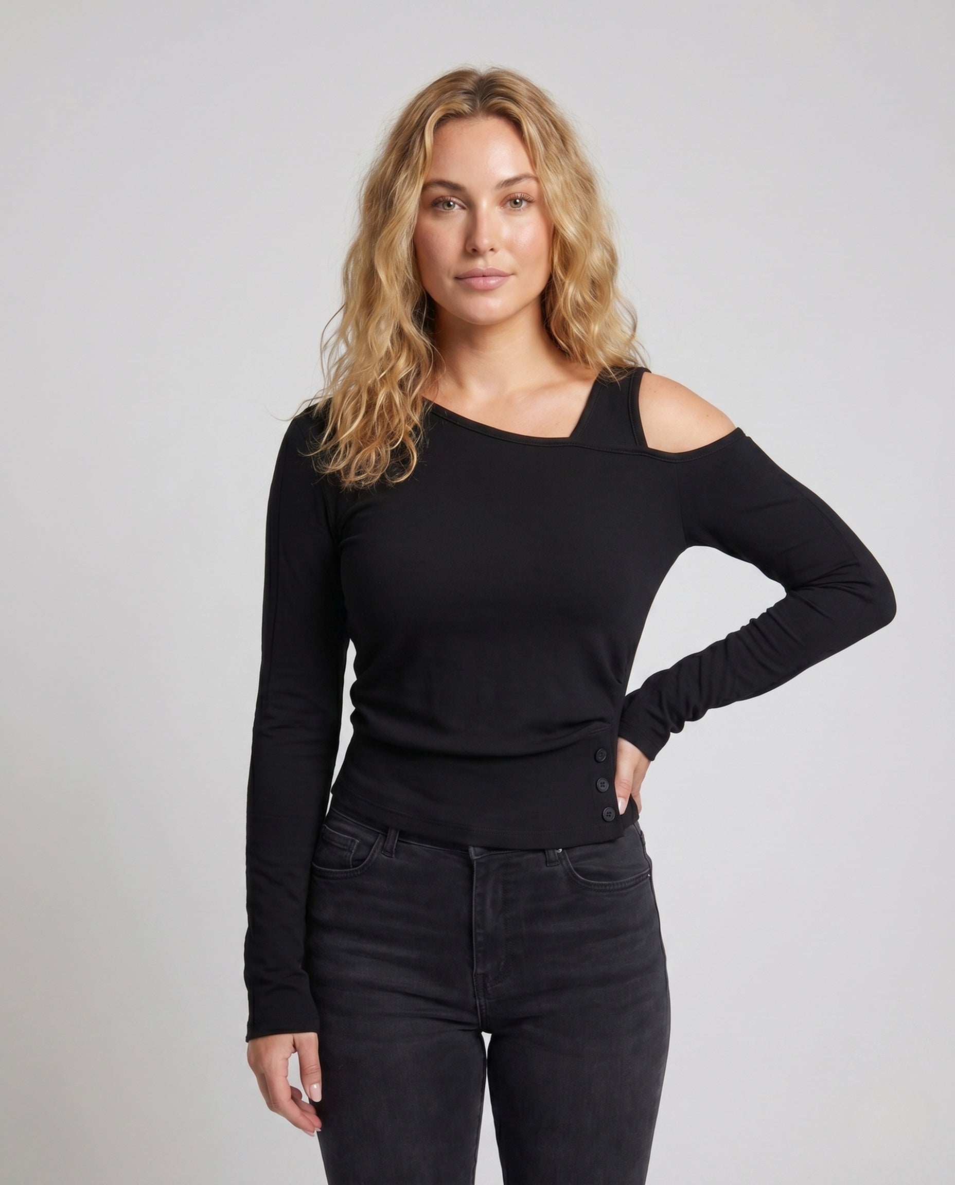Product 15659636818250 - upper_body