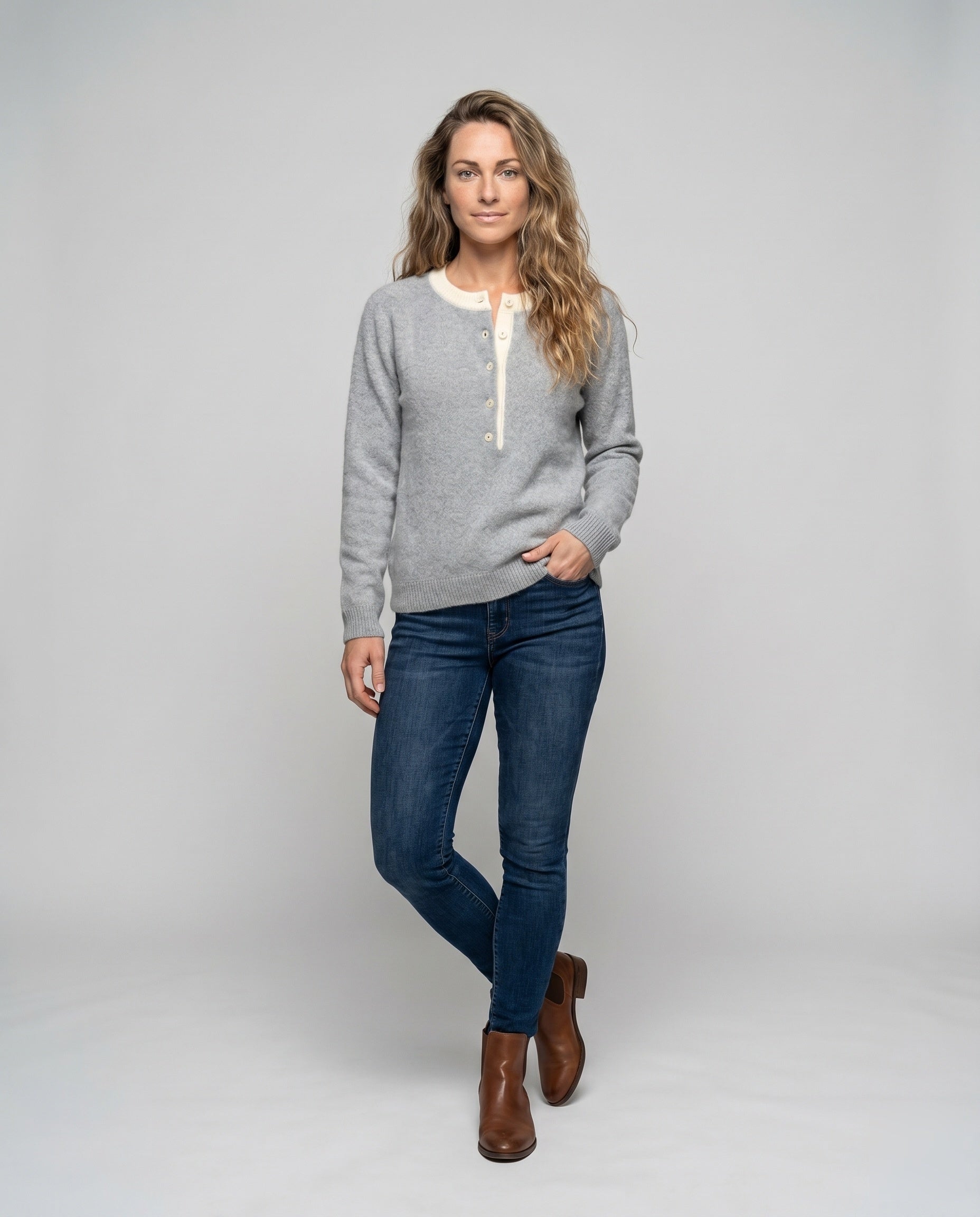 Product 15659638260042 - full_body_front
