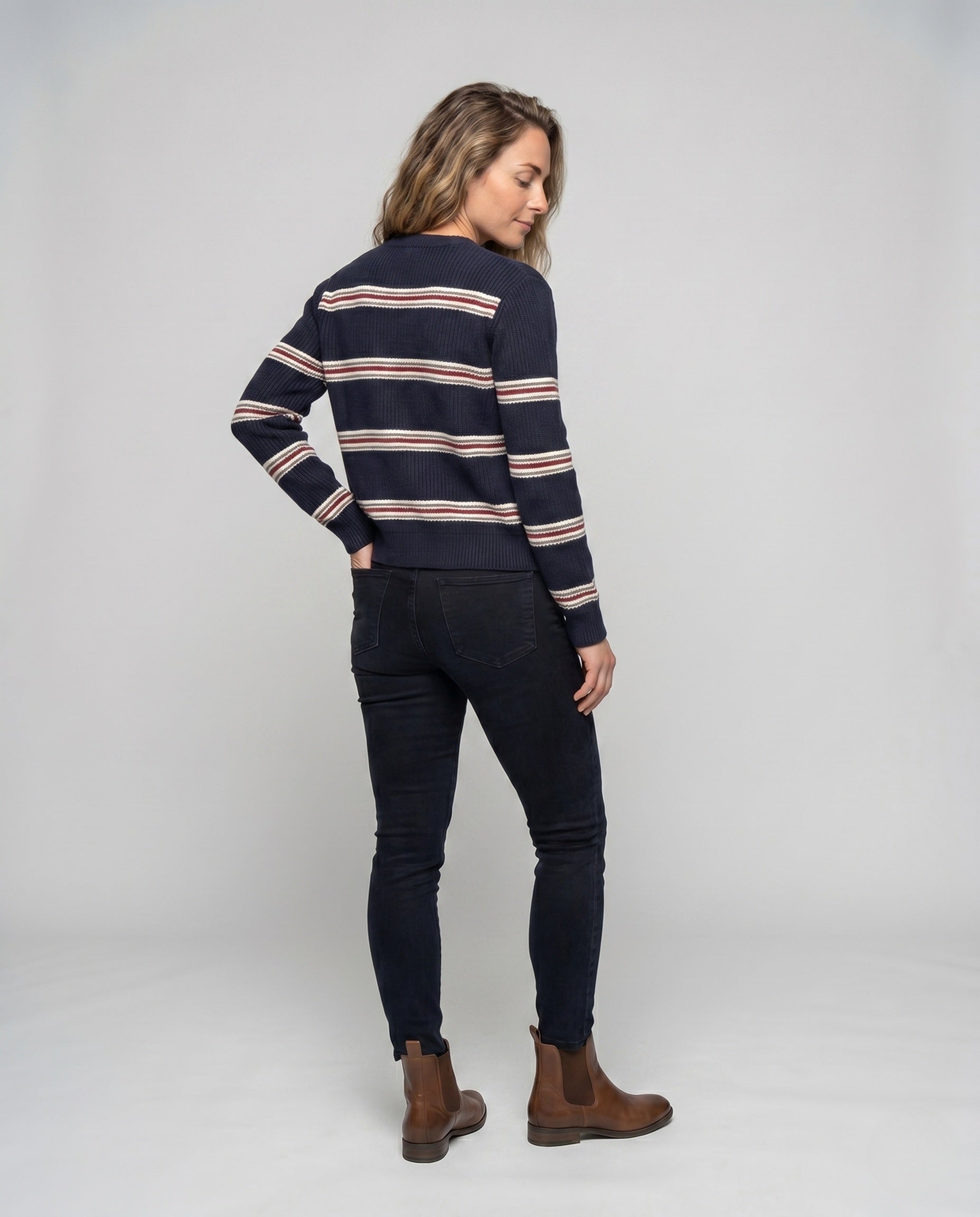 Product 15659639406922 - back_view