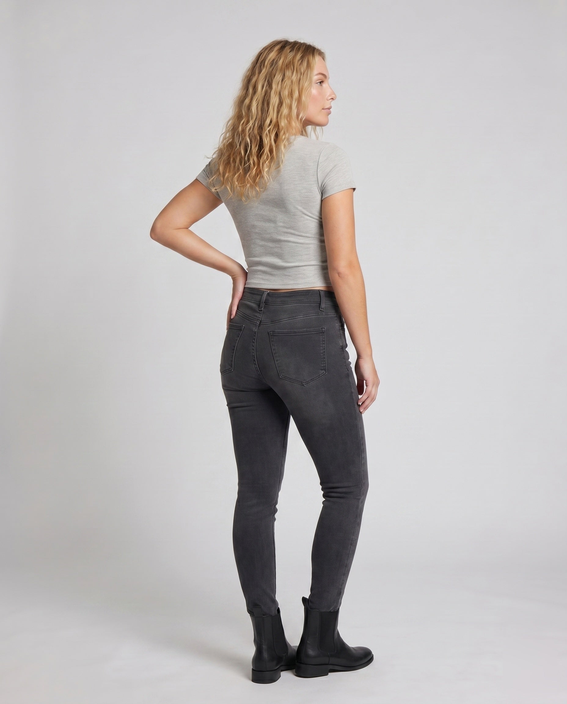 Product 15659639570762 - back_view